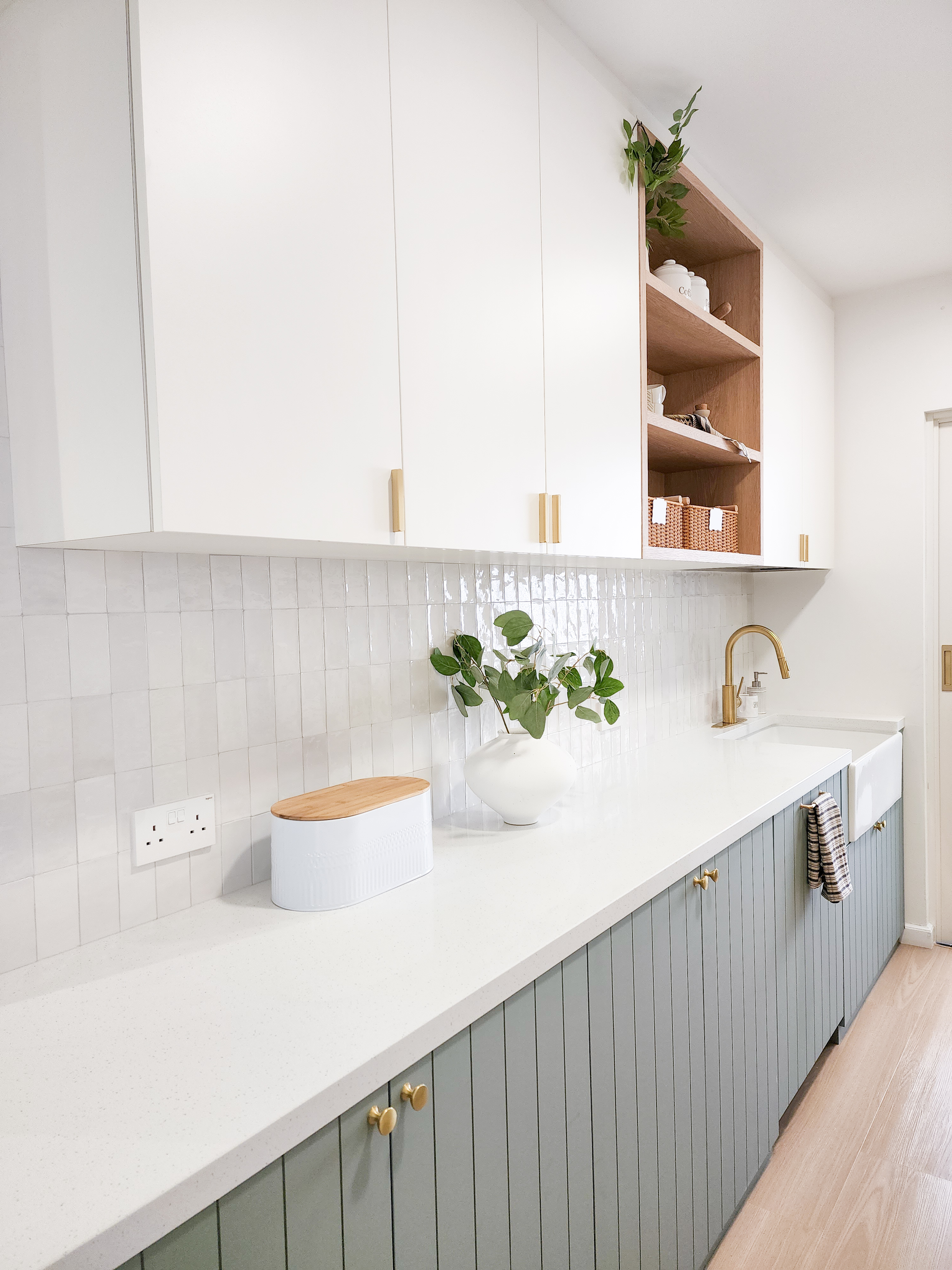 Farmhouse inspired kitchen built from scratch - White kitchen cabinetry, minimalist design, floating shelves, wooden accents