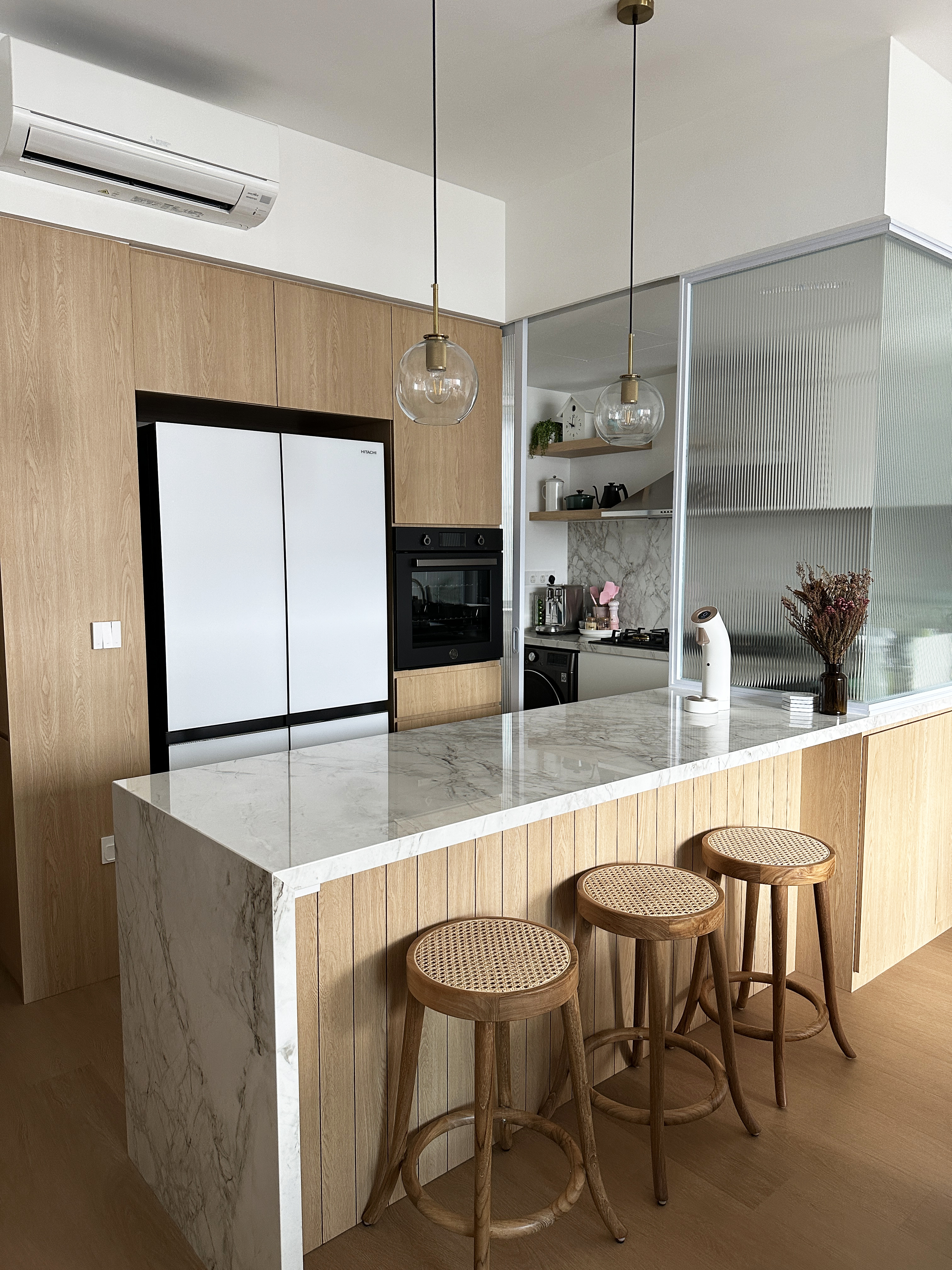 Bringing the beach vibes to our kitchen