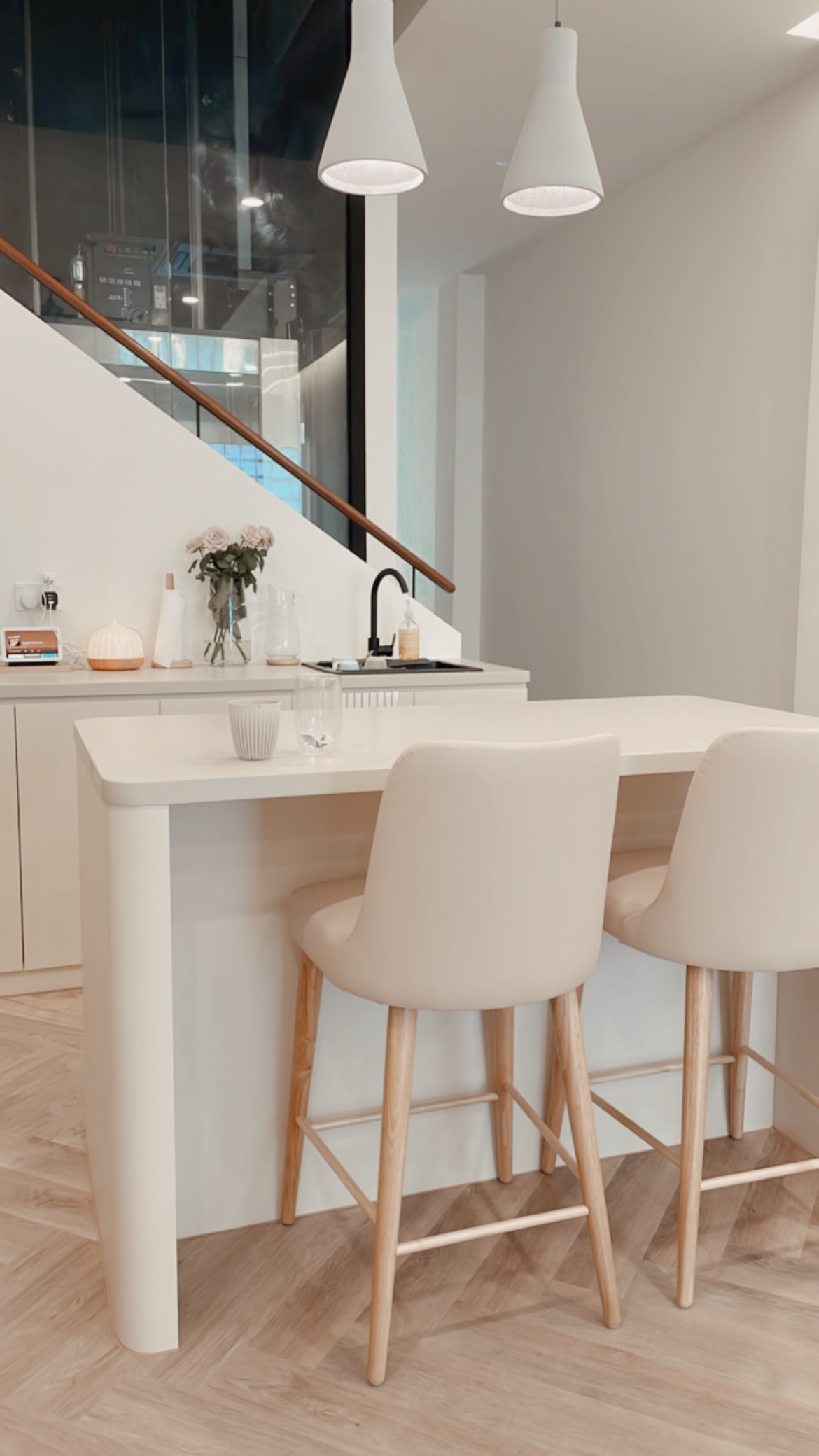 Functional-Japandi-living-room