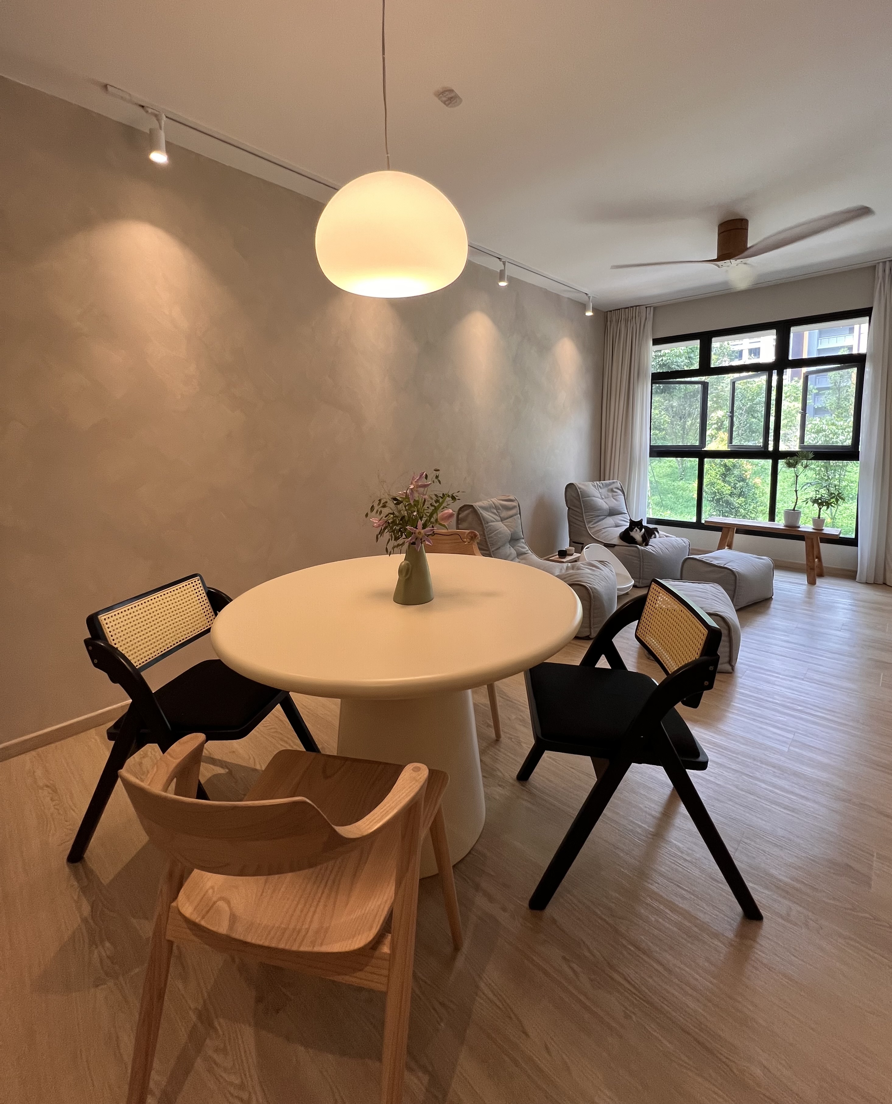 Our-very-own-cosy-cat-cafe-at-home