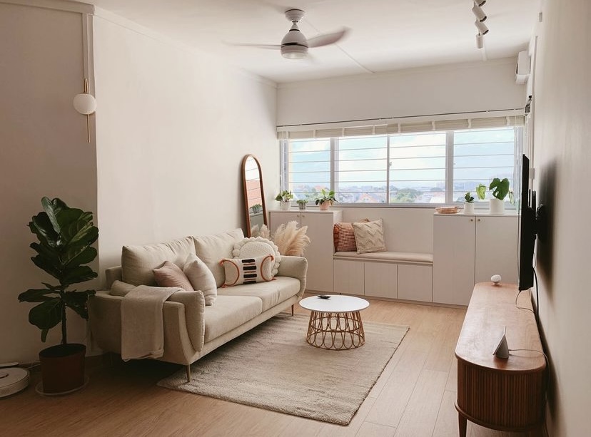 Our-cozy,-self-designed,-odd-shaped-home