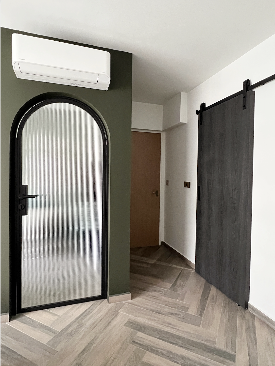 Mid-century-modern-master-bedroom-with-walk-in-wardrobe-in-4-room-BTO