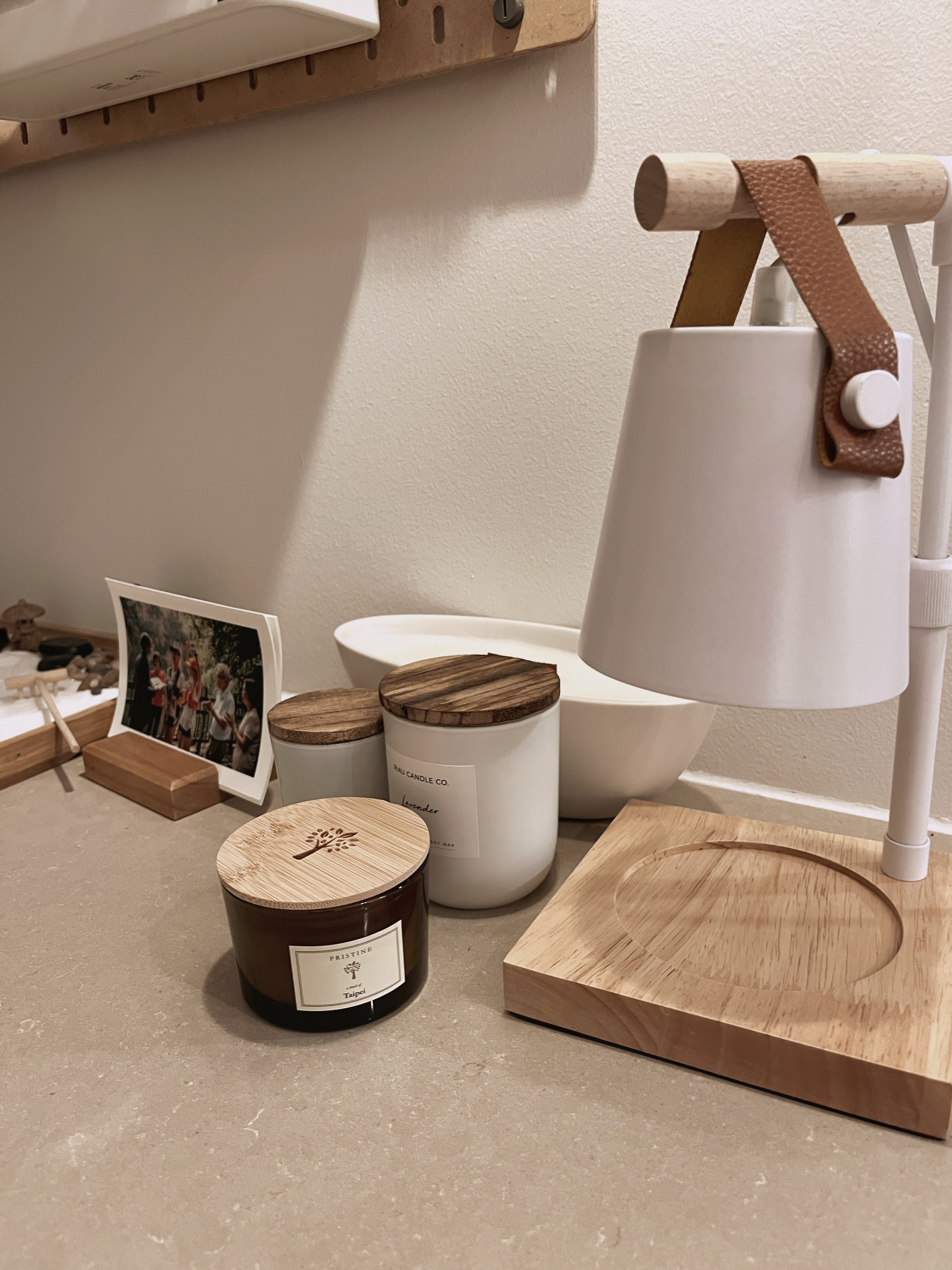 Favourite home purchases 6 months in! (Part 1) - Wooden candle holder, white lampshade, wooden cutting board, lavender