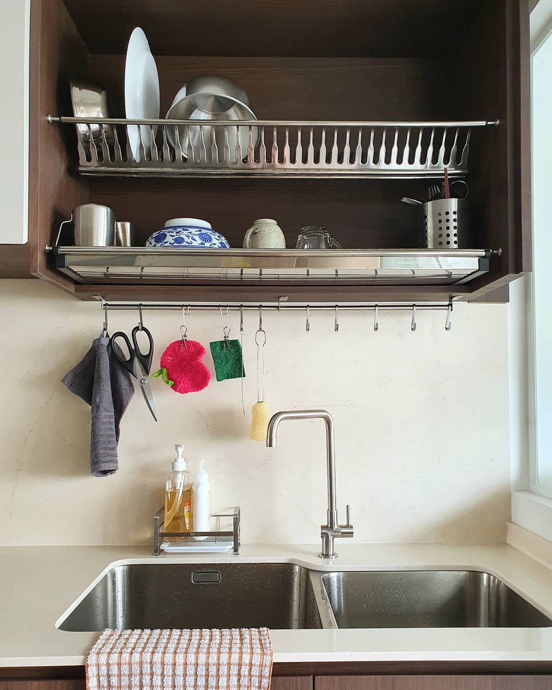 Fresh and charming kitchen for the best food memories - Dish rack, kitchen cabinet, stainless steel, dishware, utensils
