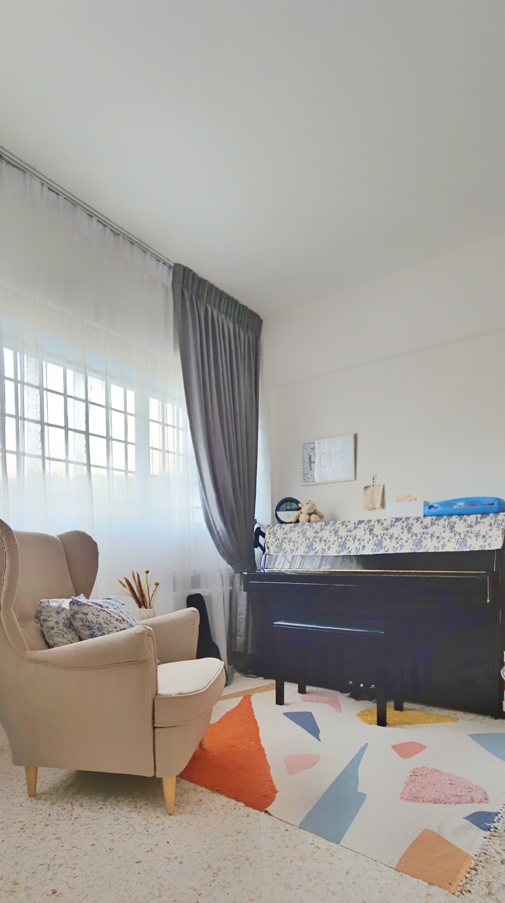 A-Room-Where-Music-Comes-Alive-