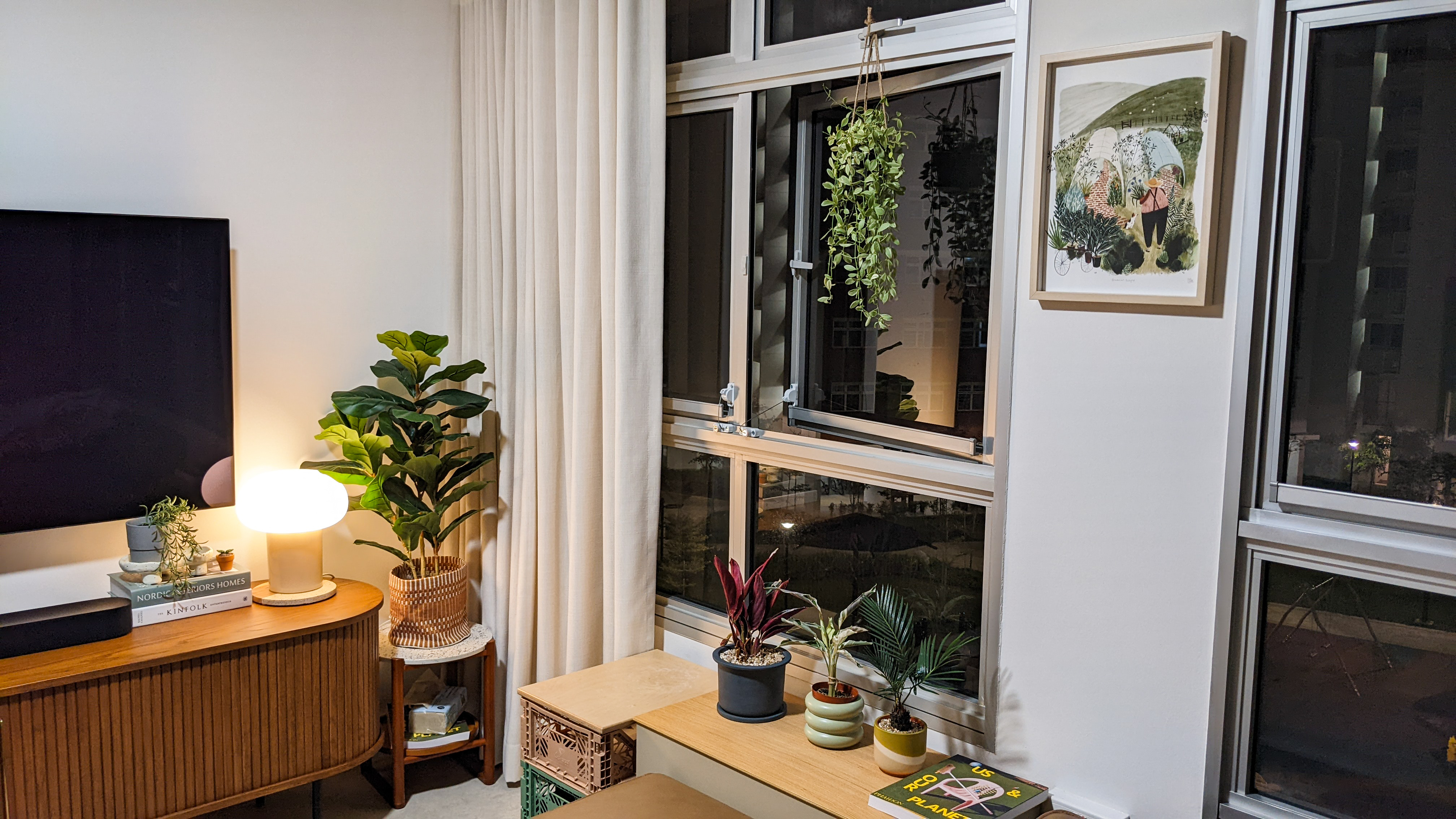 Living Space | More space, more life - Modern living room, cozy atmosphere, indoor plants, warm lighting, wooden furniture