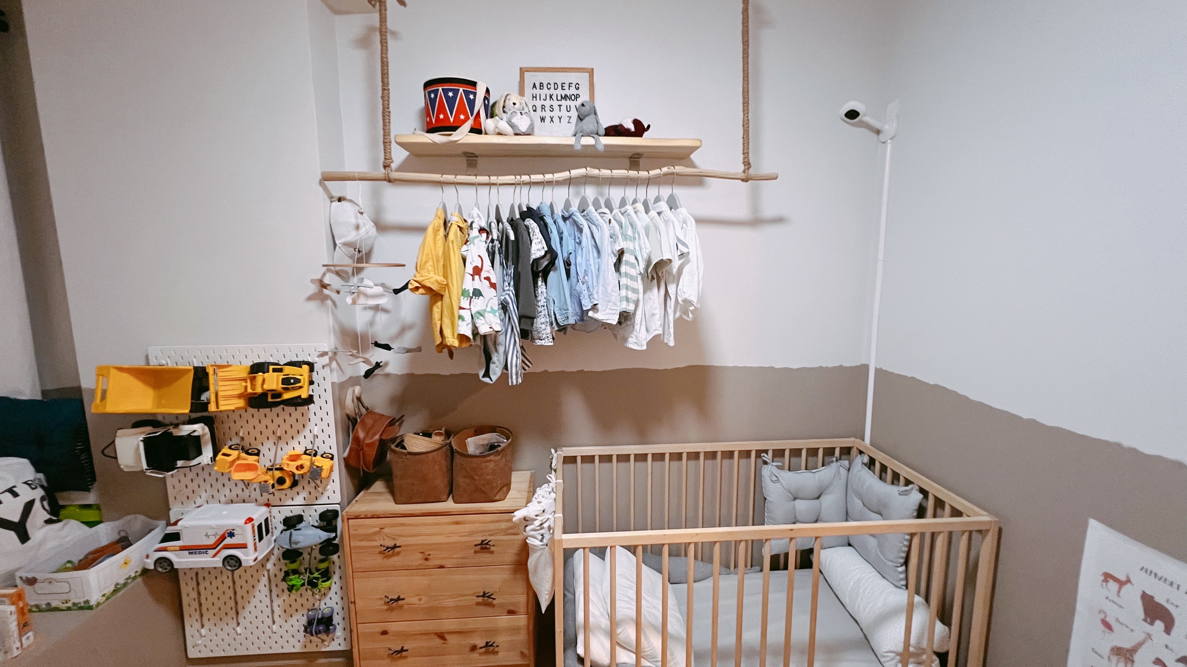 Welcome To Our Two Year Old’s Crib! - childroom, nursery, baby room, crib, wooden crib, baby furniture, baby bed, baby