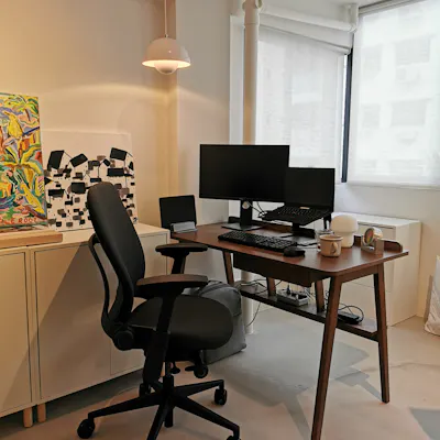Customer home photo 2: Study room or plant paradise?