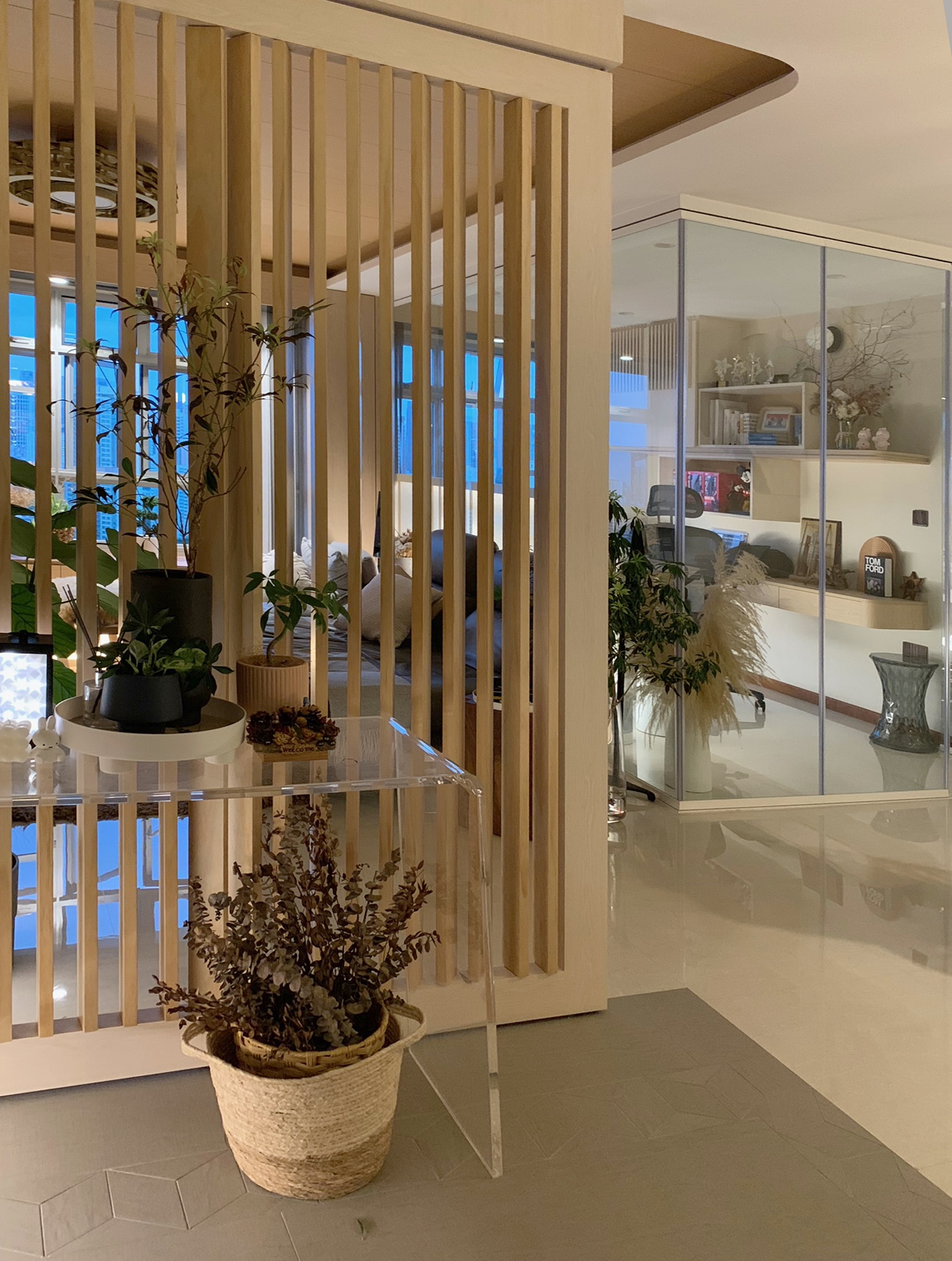 5 rooms resale HDB with Japanese inspired interior - Wooden vertical slats, modern interior, indoor plants, clear glass