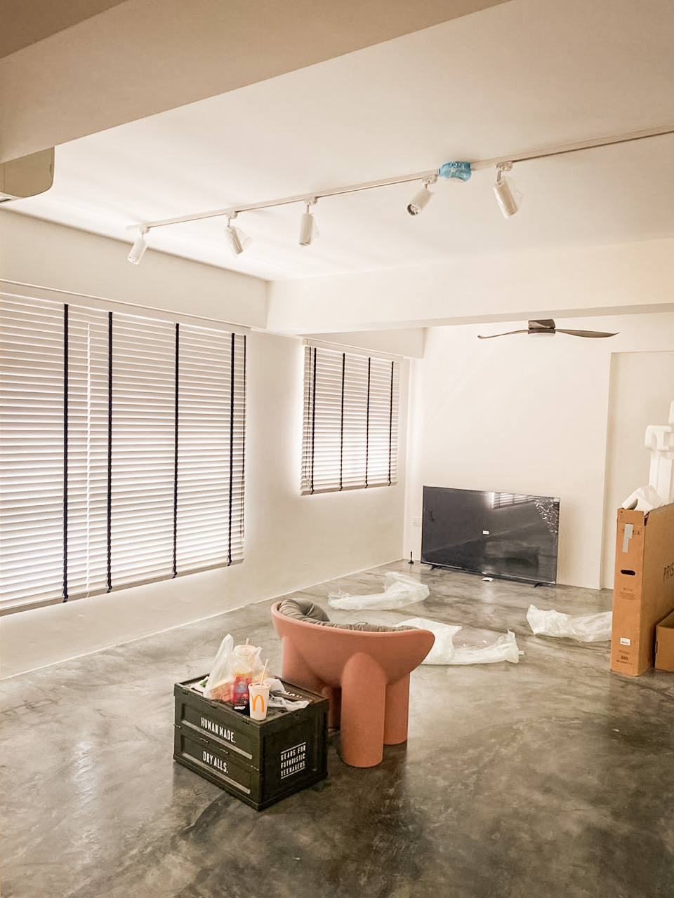 Self-designed open concept 4room BTO at Punggol - Modern minimalist living room, spacious and airy, large windows with