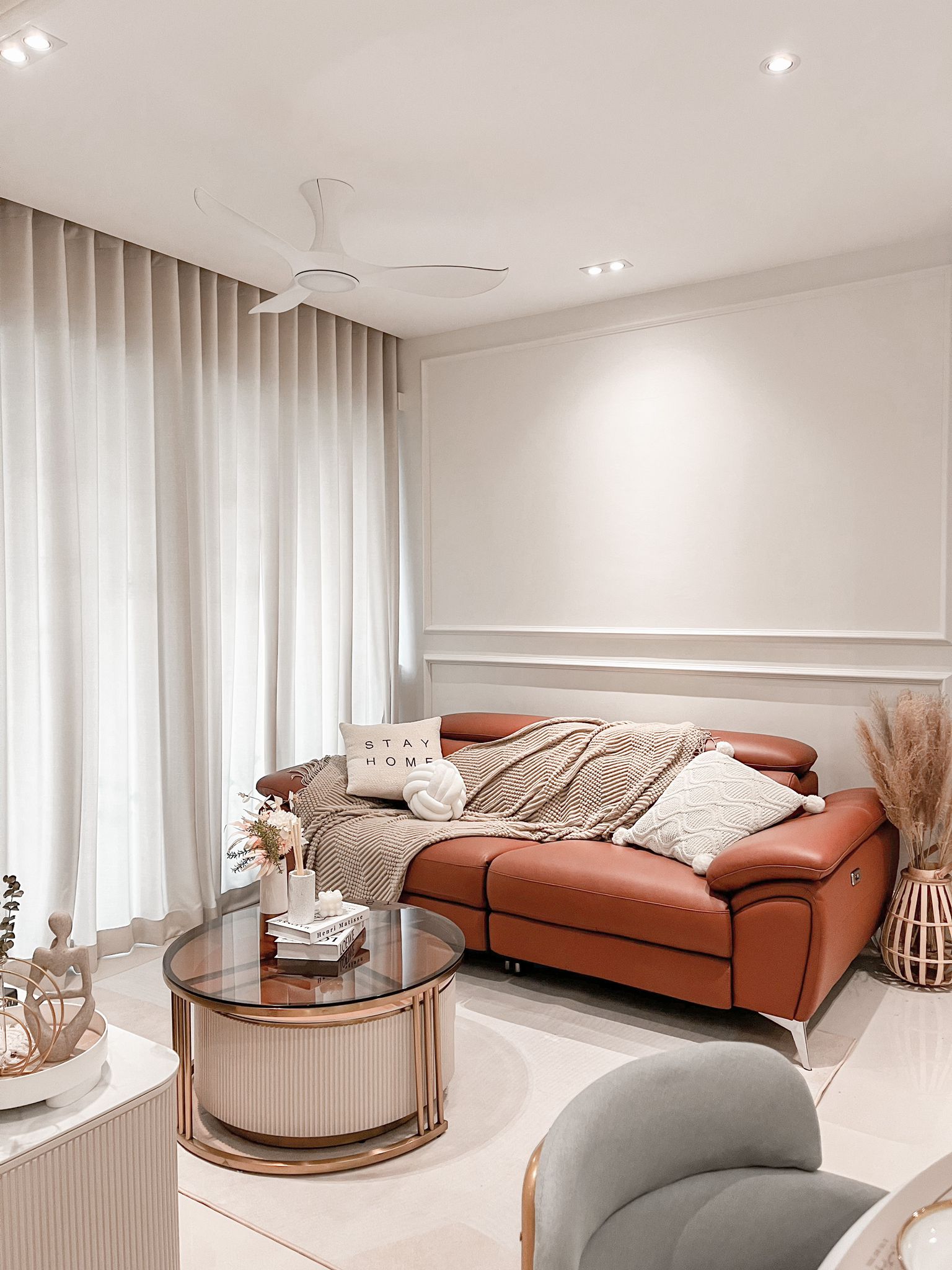 Light Luxury Family Home in the East - Cream and beige color scheme, modern design, cozy seating area, plush cushions