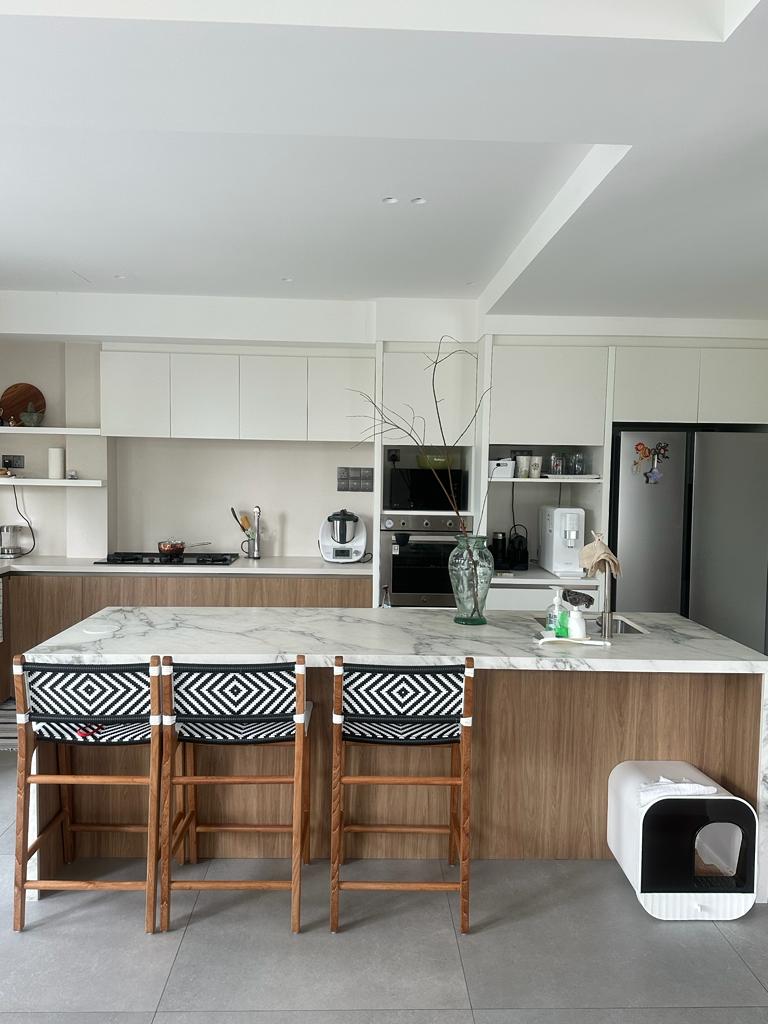 How I plan and organise my kitchen - modern kitchen, contemporary design, minimalist style, open plan kitchen, white