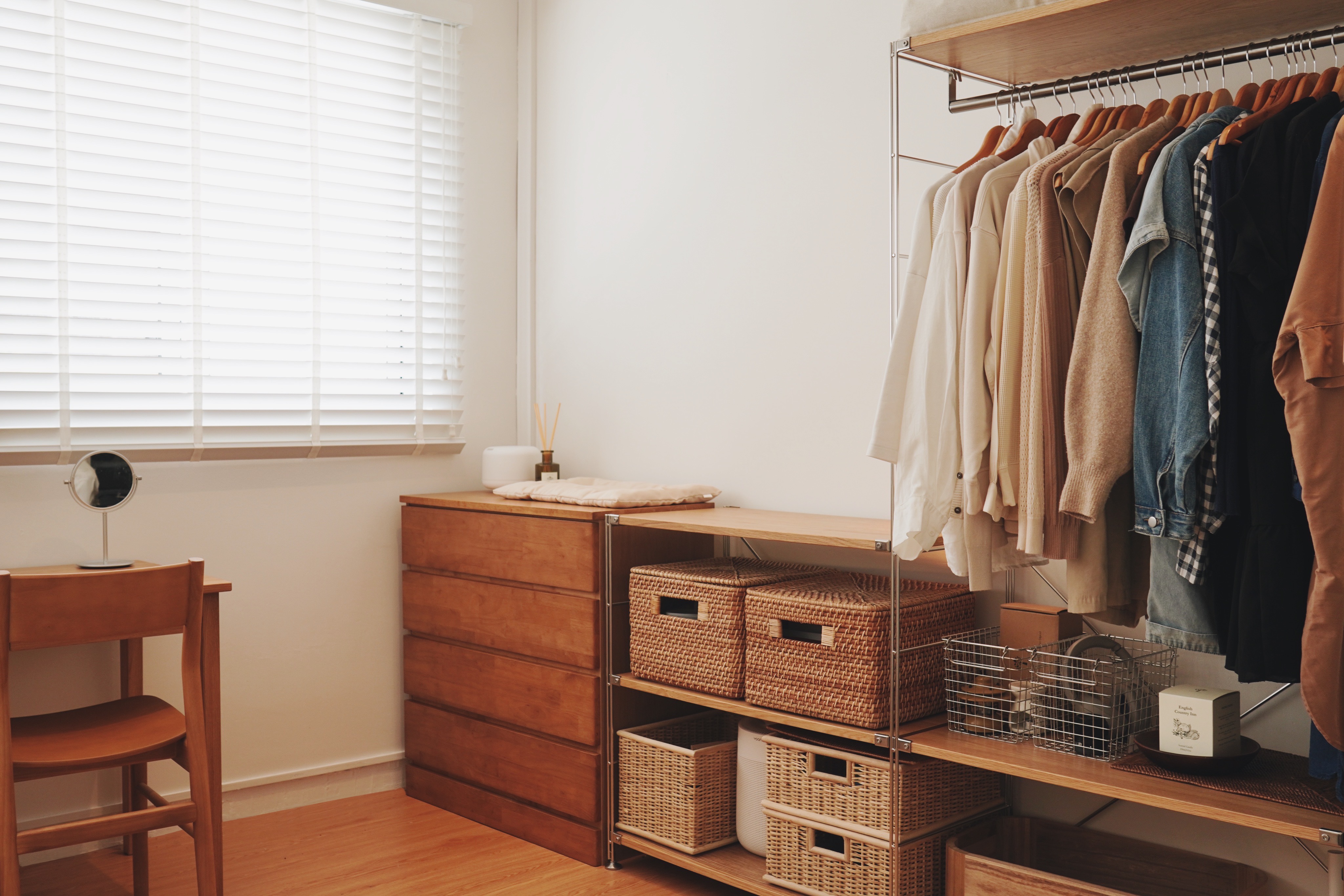 Home-Organization-in-Japanese-Minimalist-Style:-Creating-Serene-Spaces