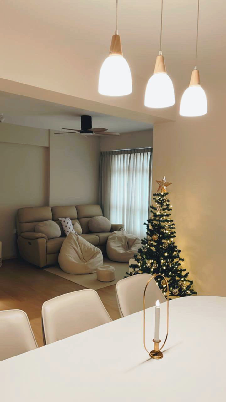 Embracing Simplicity - The Beige Minimalist Haven 🏠