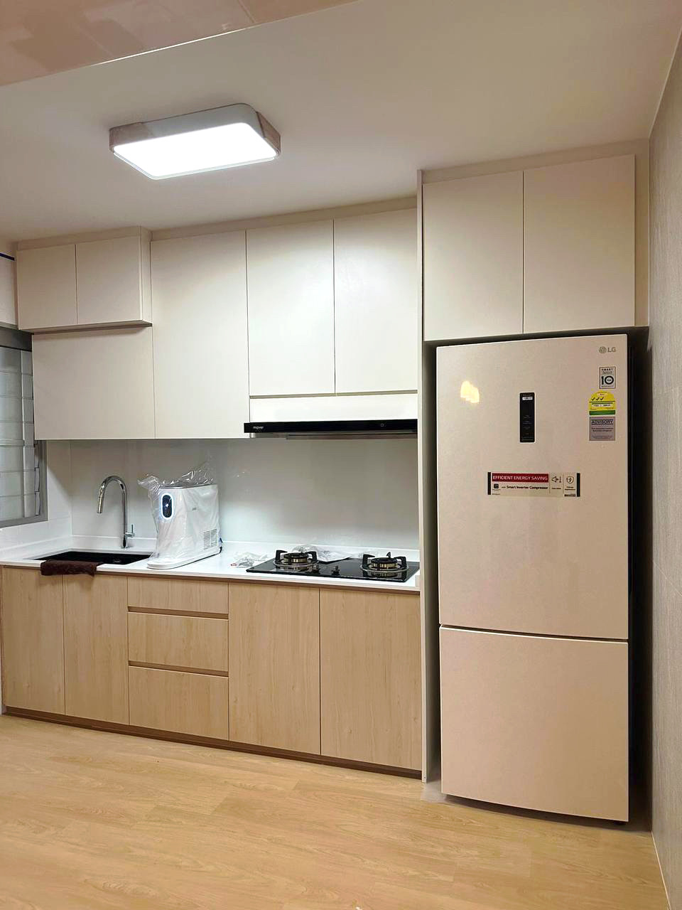 Embracing Simplicity - The Beige Minimalist Haven 🏠