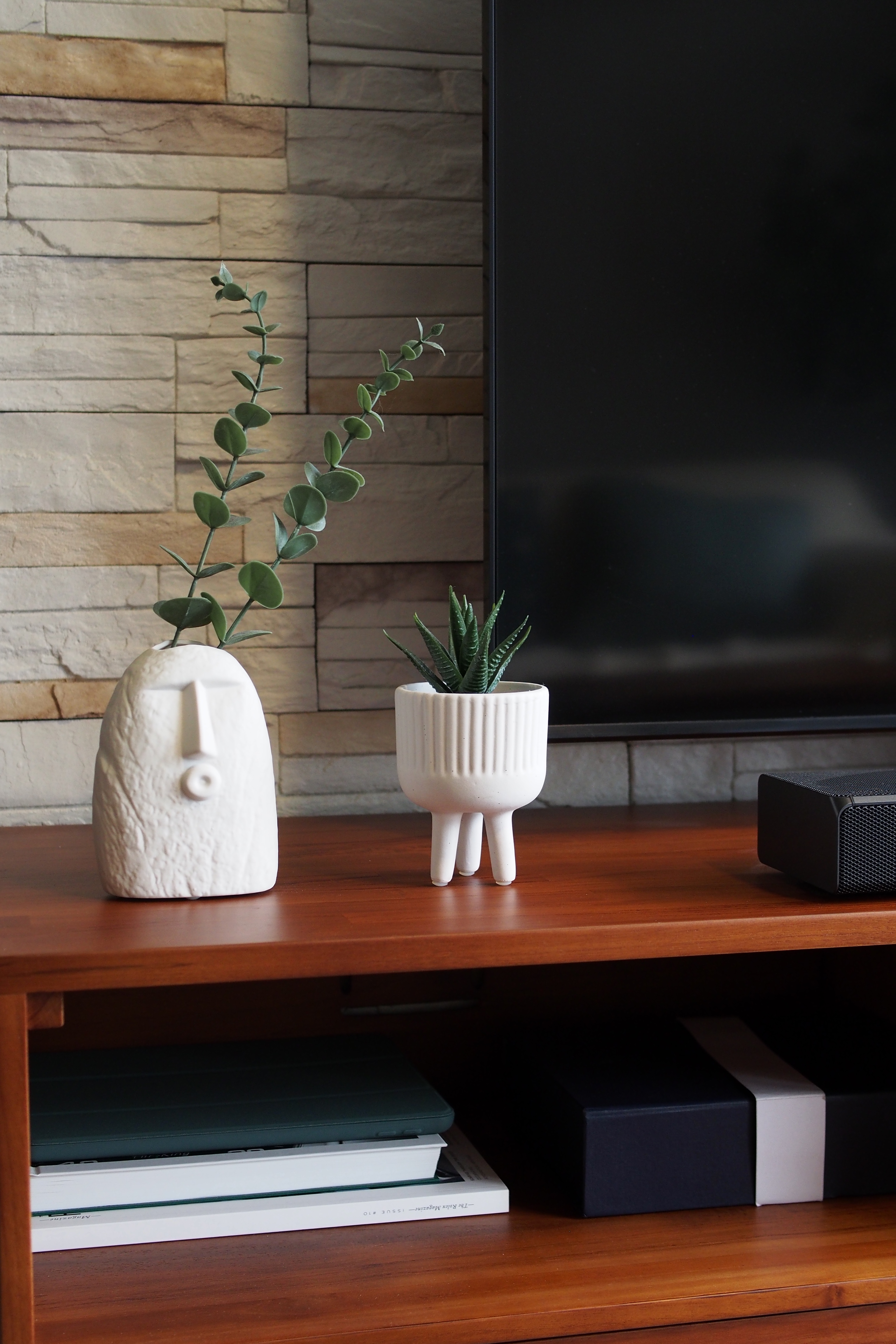 Styling a living room with 0 built-ins - vase, modern decor, minimalist design, textured surface, abstract art, white vase