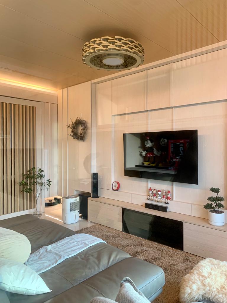 Japanese Inspired Interior | Living with hidden storages  - Modern living room, minimalist design, sleek entertainment