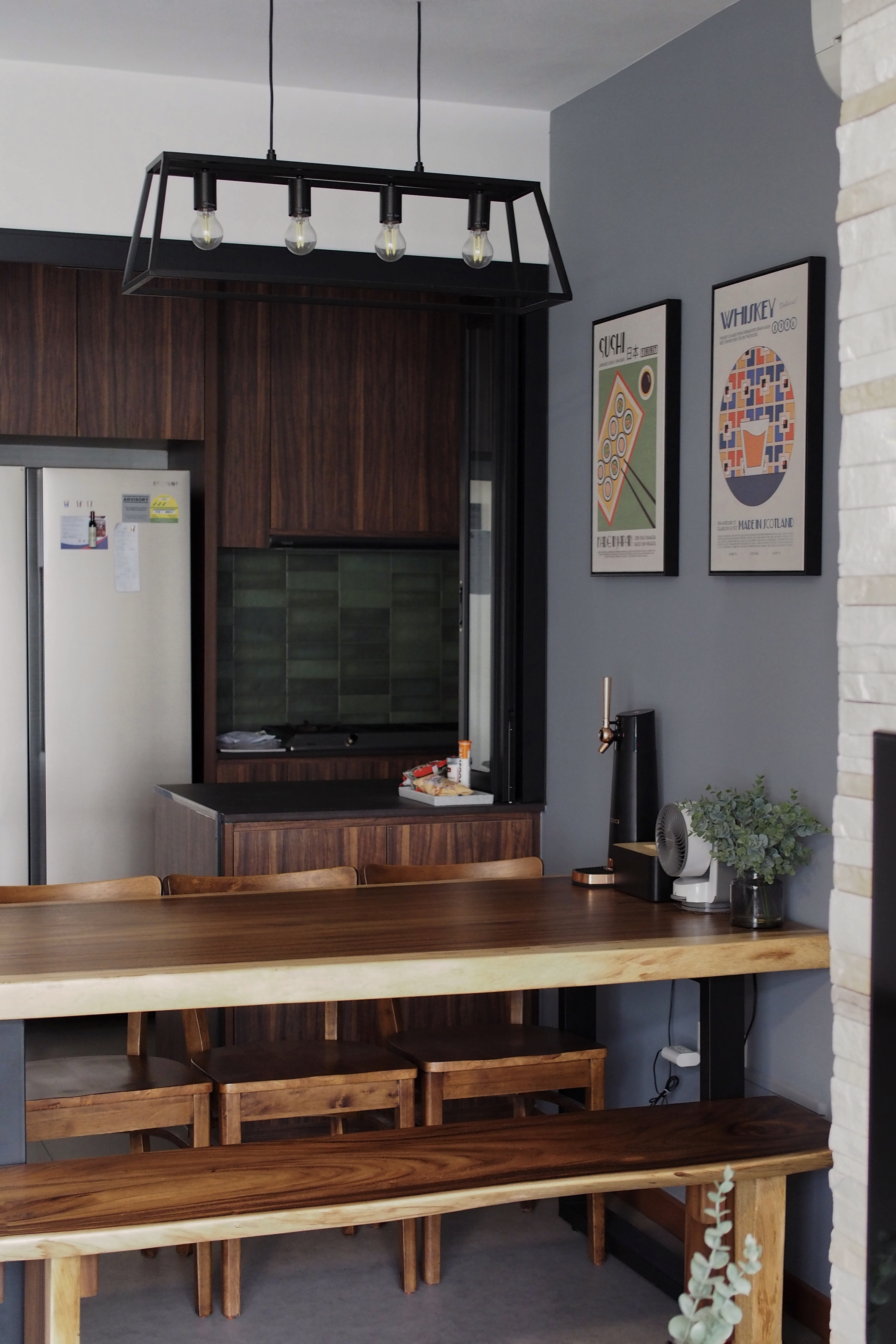 Adding-a-splash-of-colour-to-makan-time