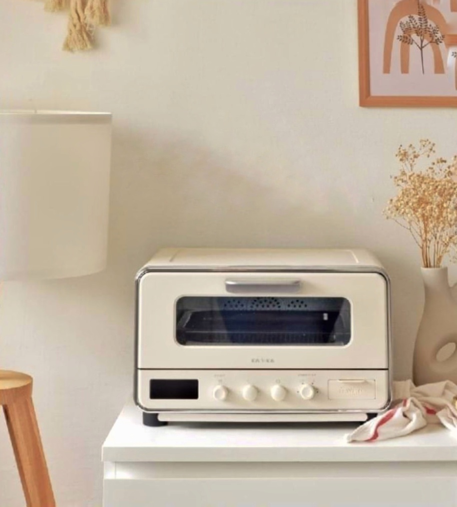 Kitchen purchases that I would recommend  - White toaster, minimalist kitchen, modern decor, small appliance, vintage design