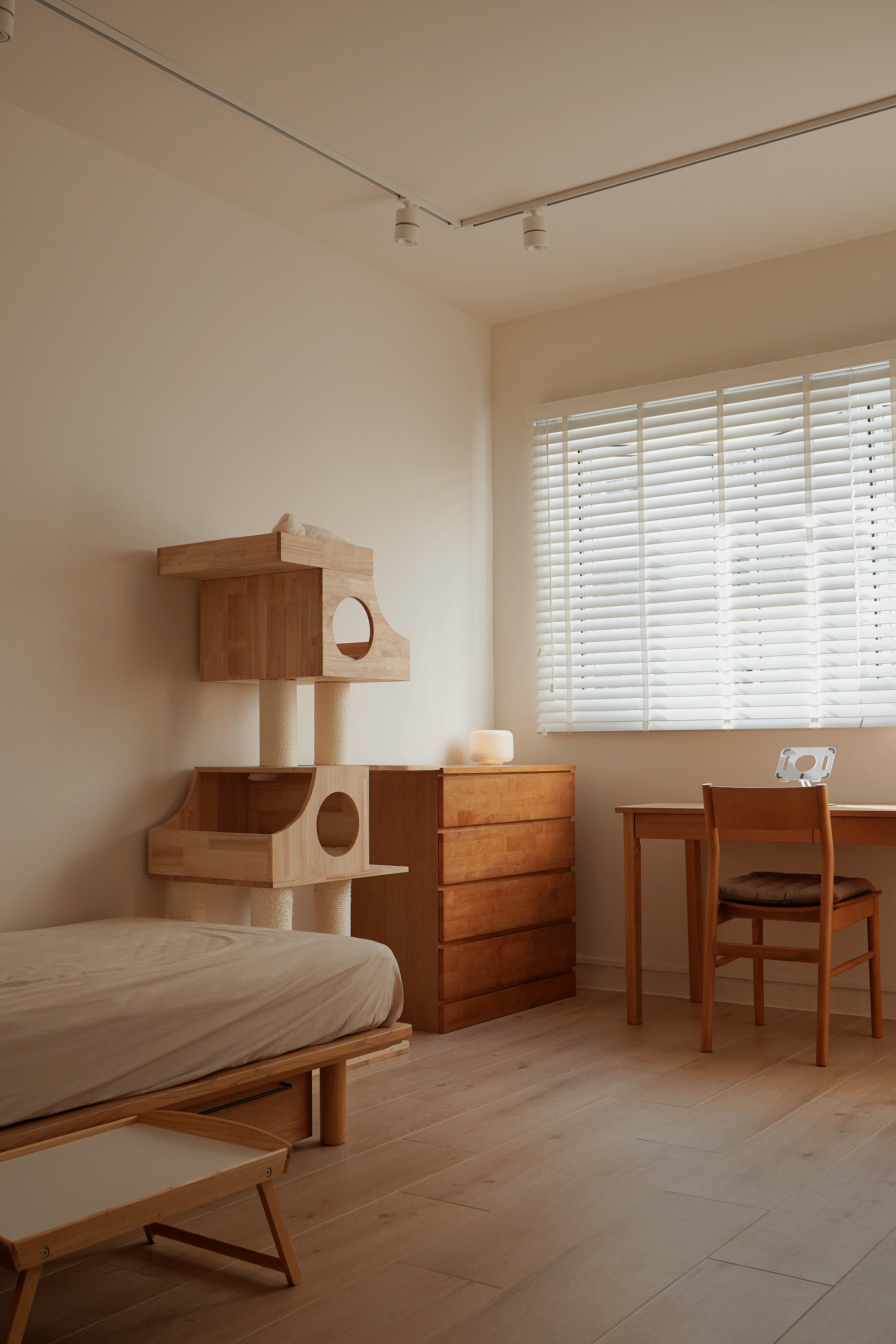 Transitioning-Of-A-Regular-Home-to-Japanese-Minimalist-Style