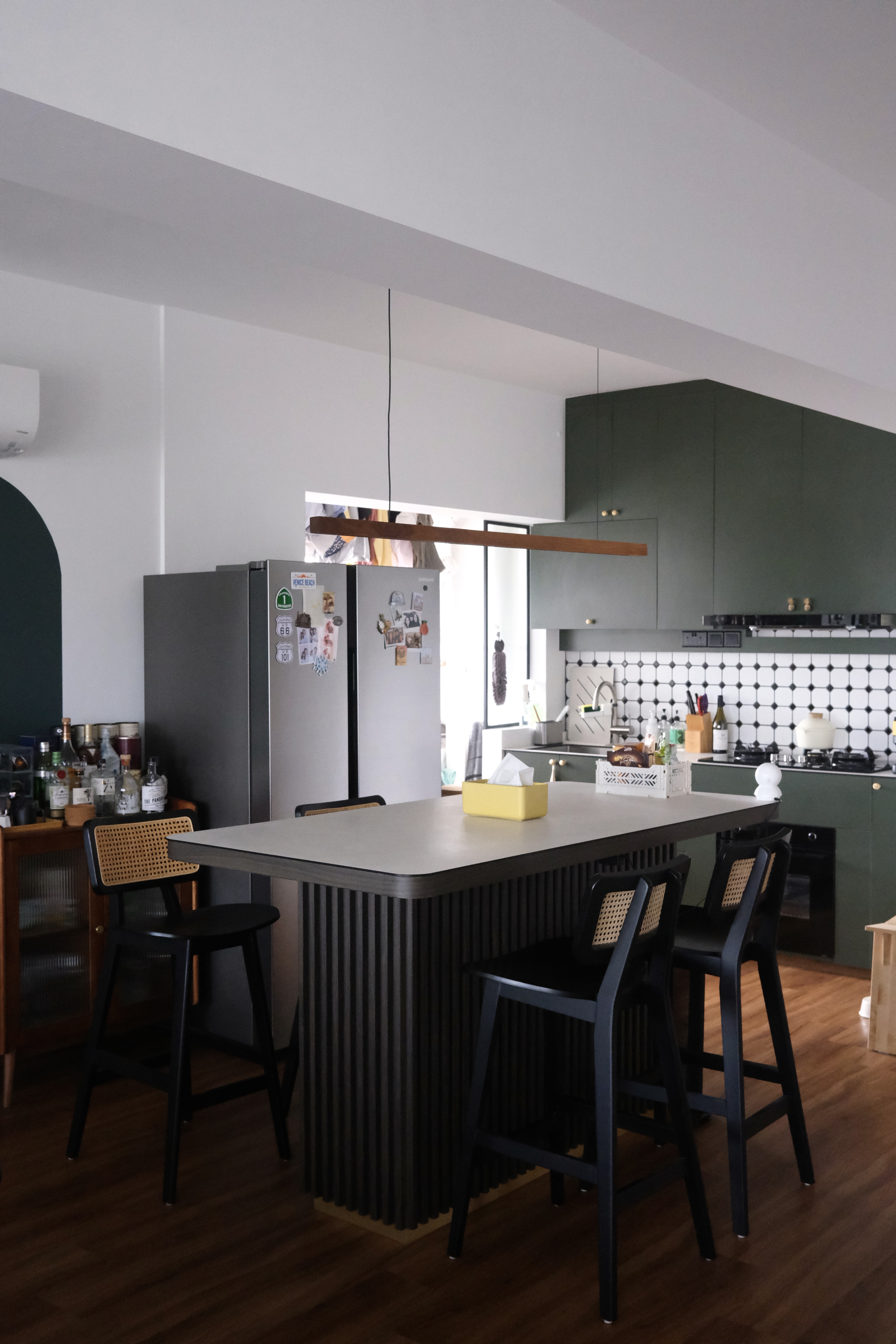 Keeping-Our-Open-Kitchen-Well-Organised-|-Where-we-hide-the-unsightly