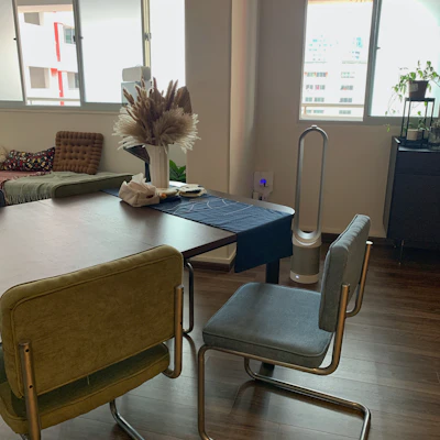 Customer home photo 67: An adaptable open concept dining area
