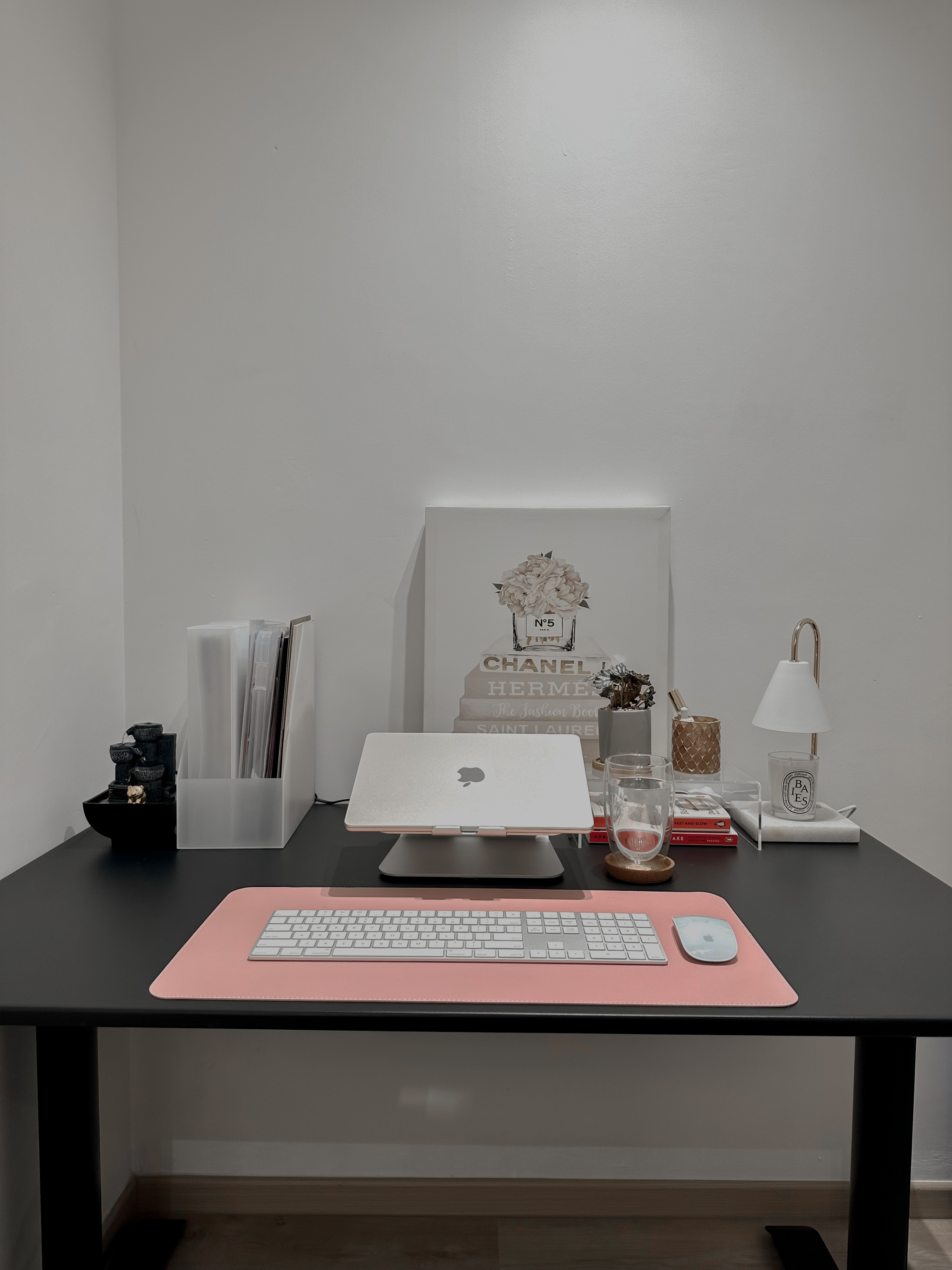 His & Hers Study Deskfie | Simplicity is The Way