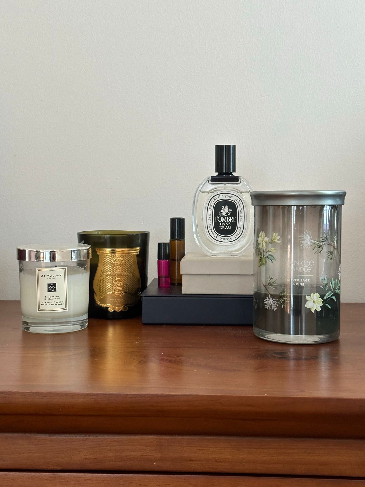 styling-bedroom-with-existing-furniture