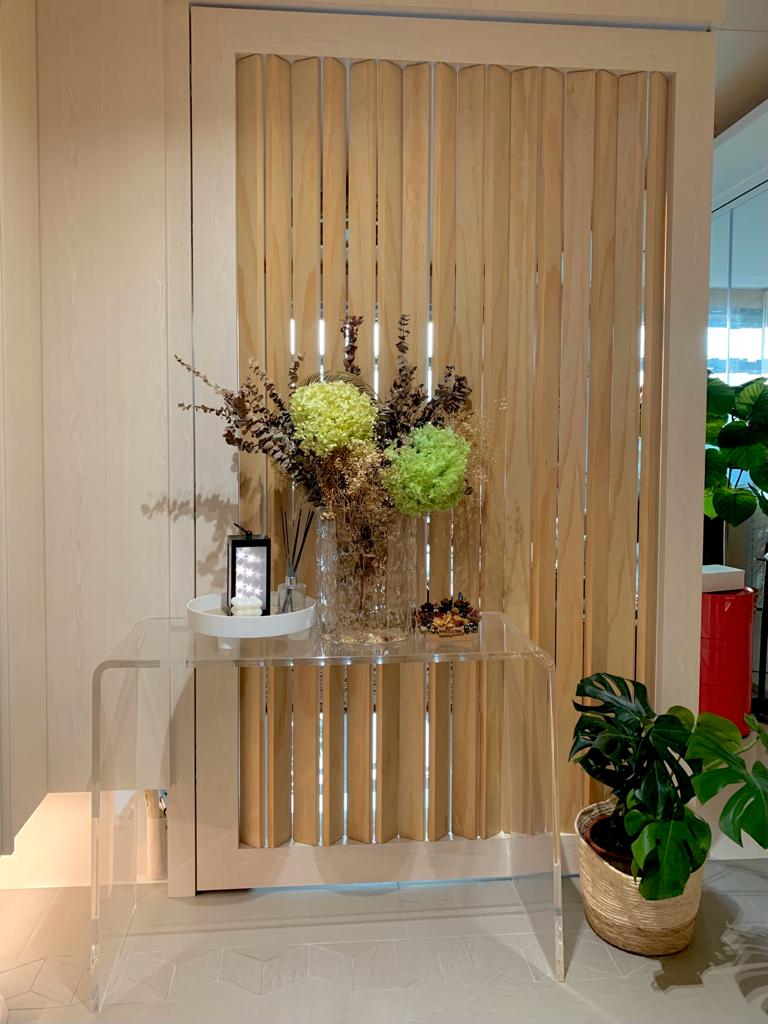 Warm Entryway With Lots Storages | HDB - Japanese Inspired Interior - Clear glass table, wooden blinds, indoor setting