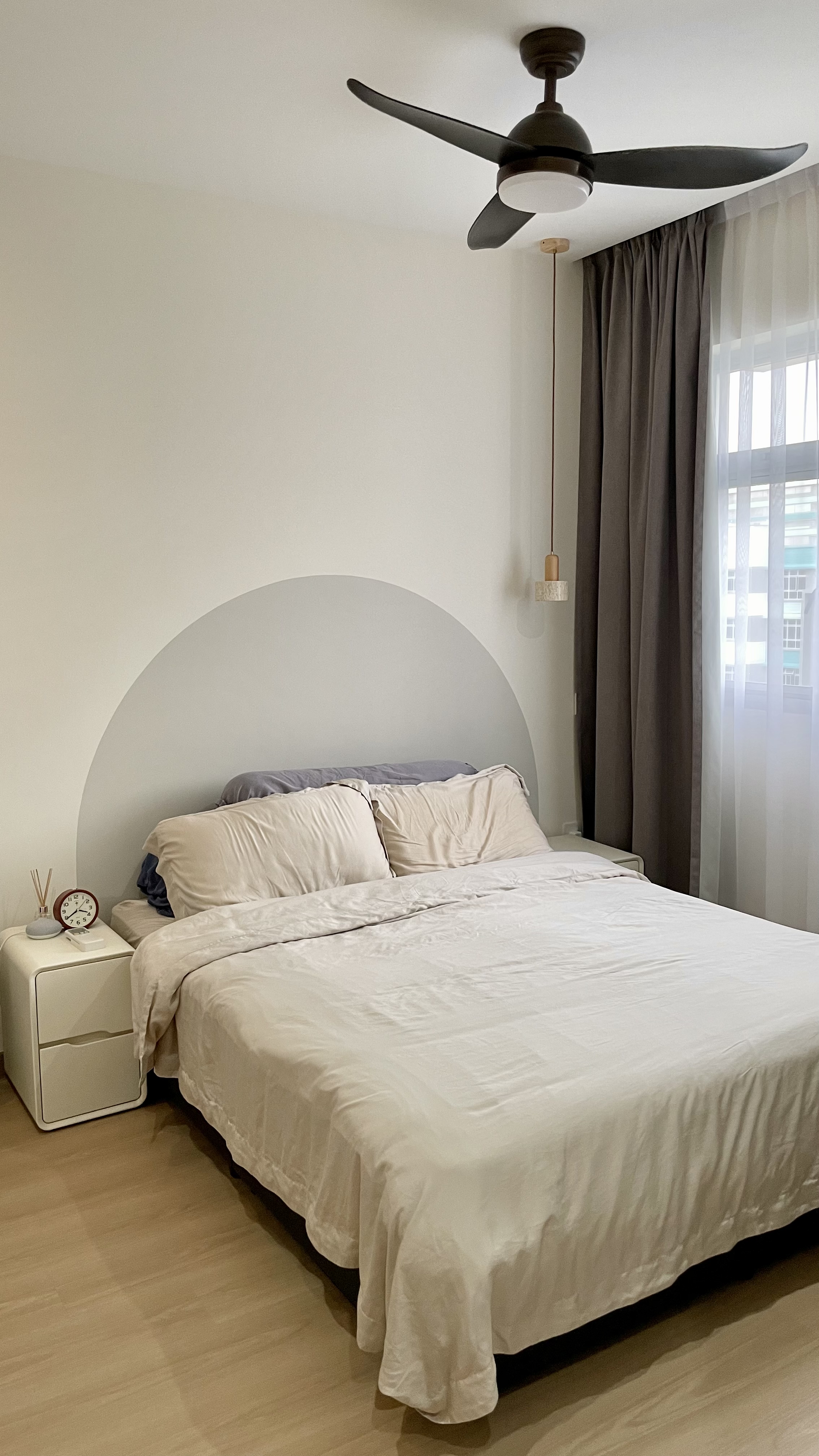 Japandi Bedroom  - Modern minimalist bedroom, neutral color palette, large bed with beige bedding, white nightstands