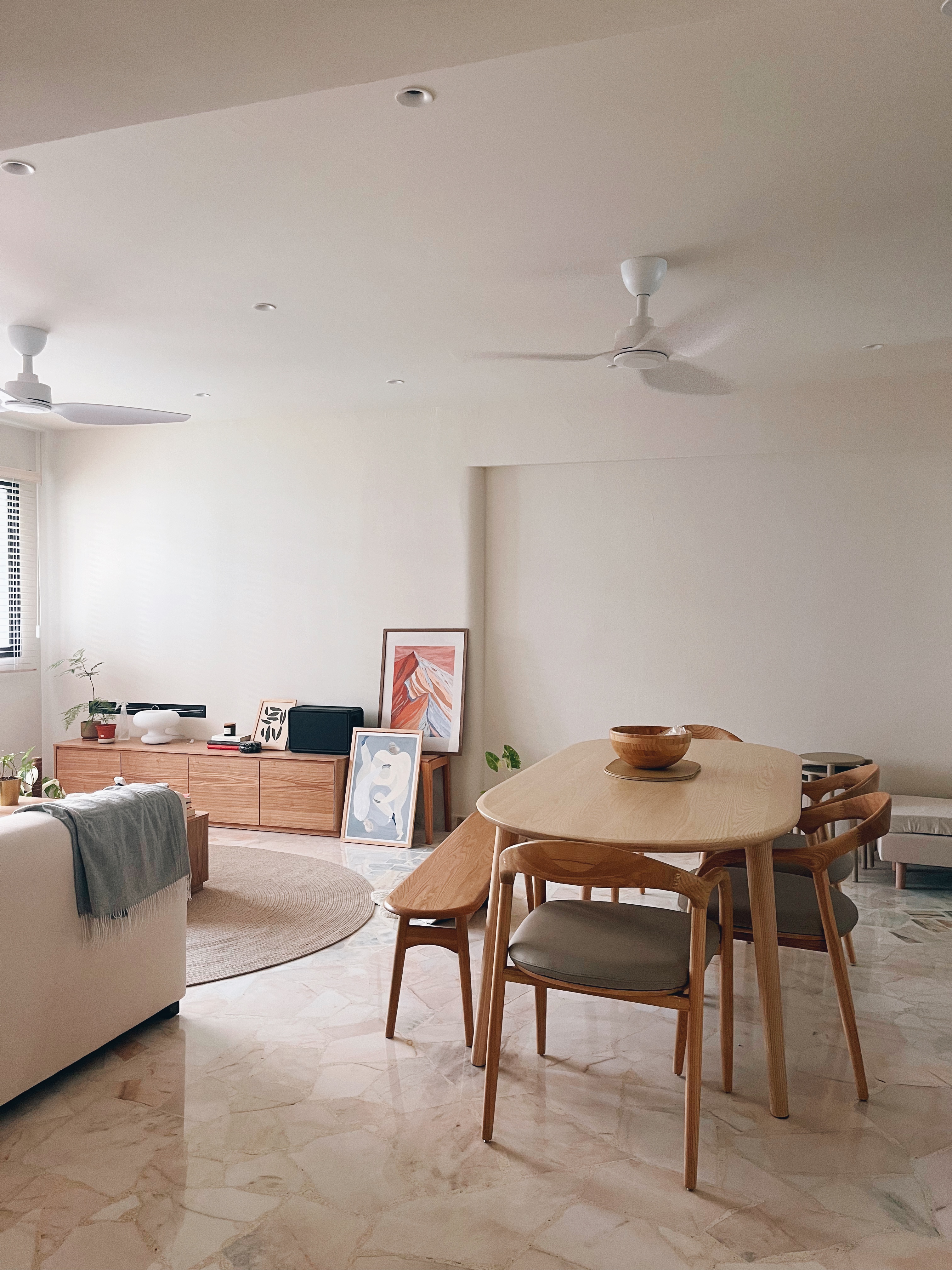 From dawn to dusk: same space, absolutely different vibes! - Modern minimalist living room, cozy seating area, neutral color