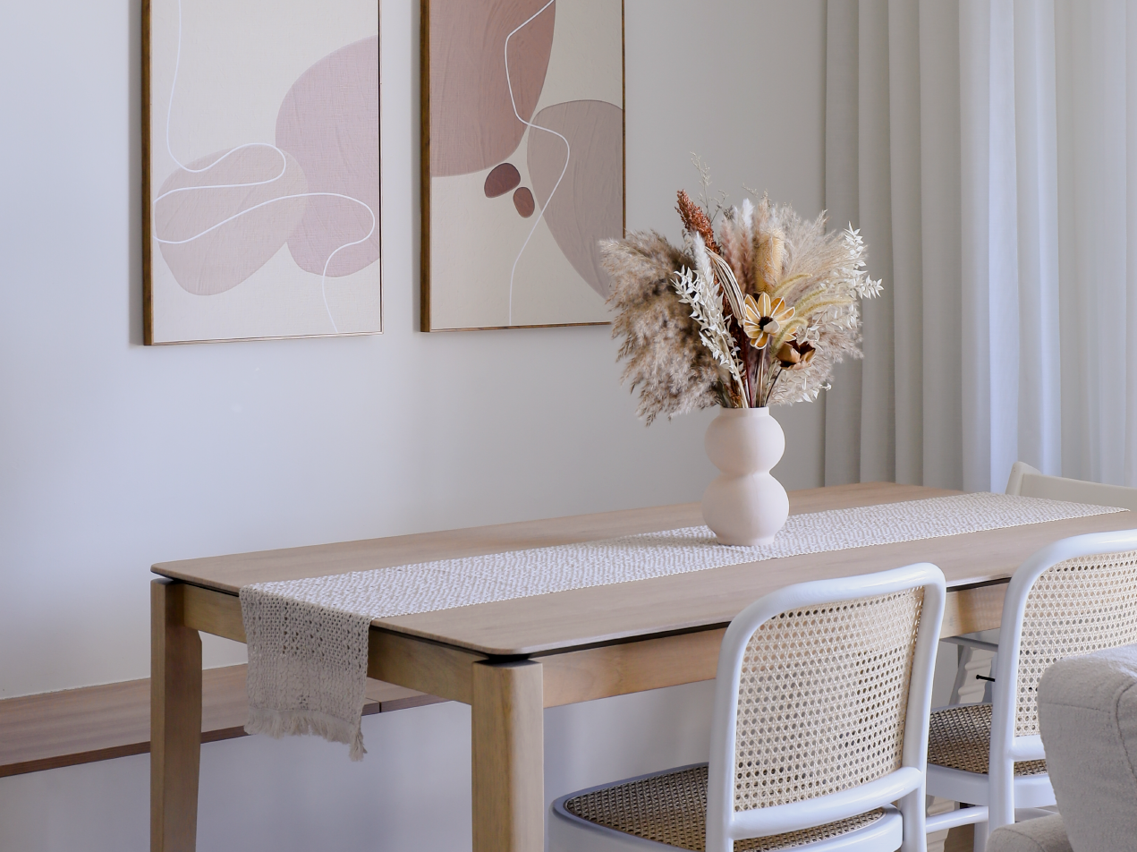 Bright and airy kids friendly home with lots of curves - Modern dining room, minimalist decor, light wood dining table, white