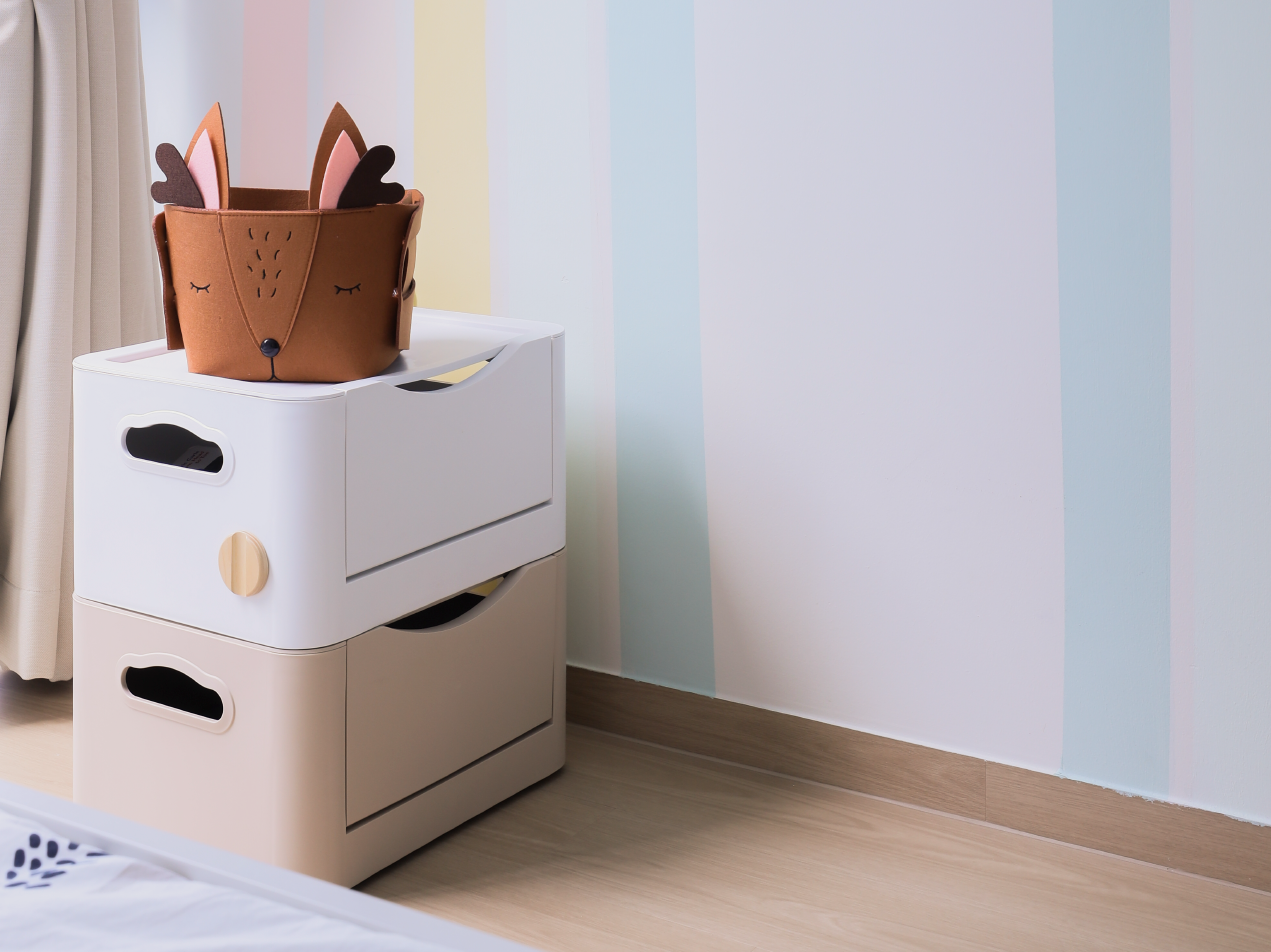 Bright and airy kids friendly home with lots of curves