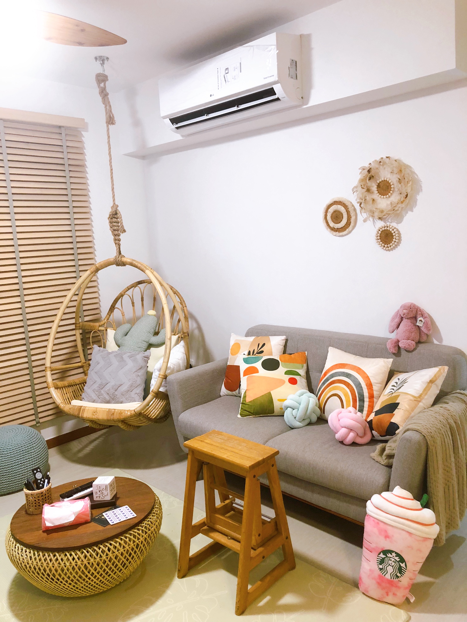 Step into our smol house with a farmhouse kitchen theme