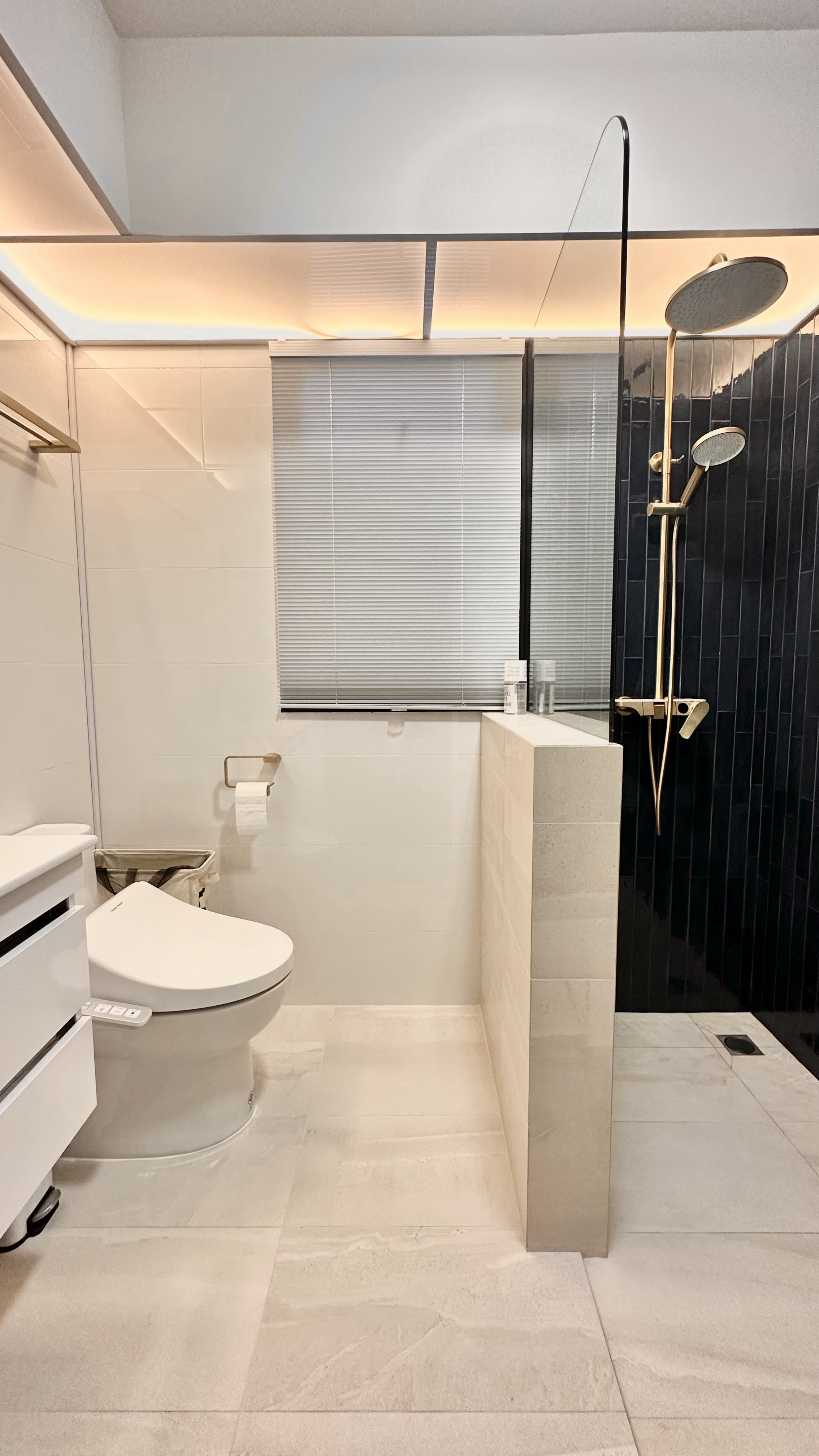 Welcome to oureastsideflat! ✨