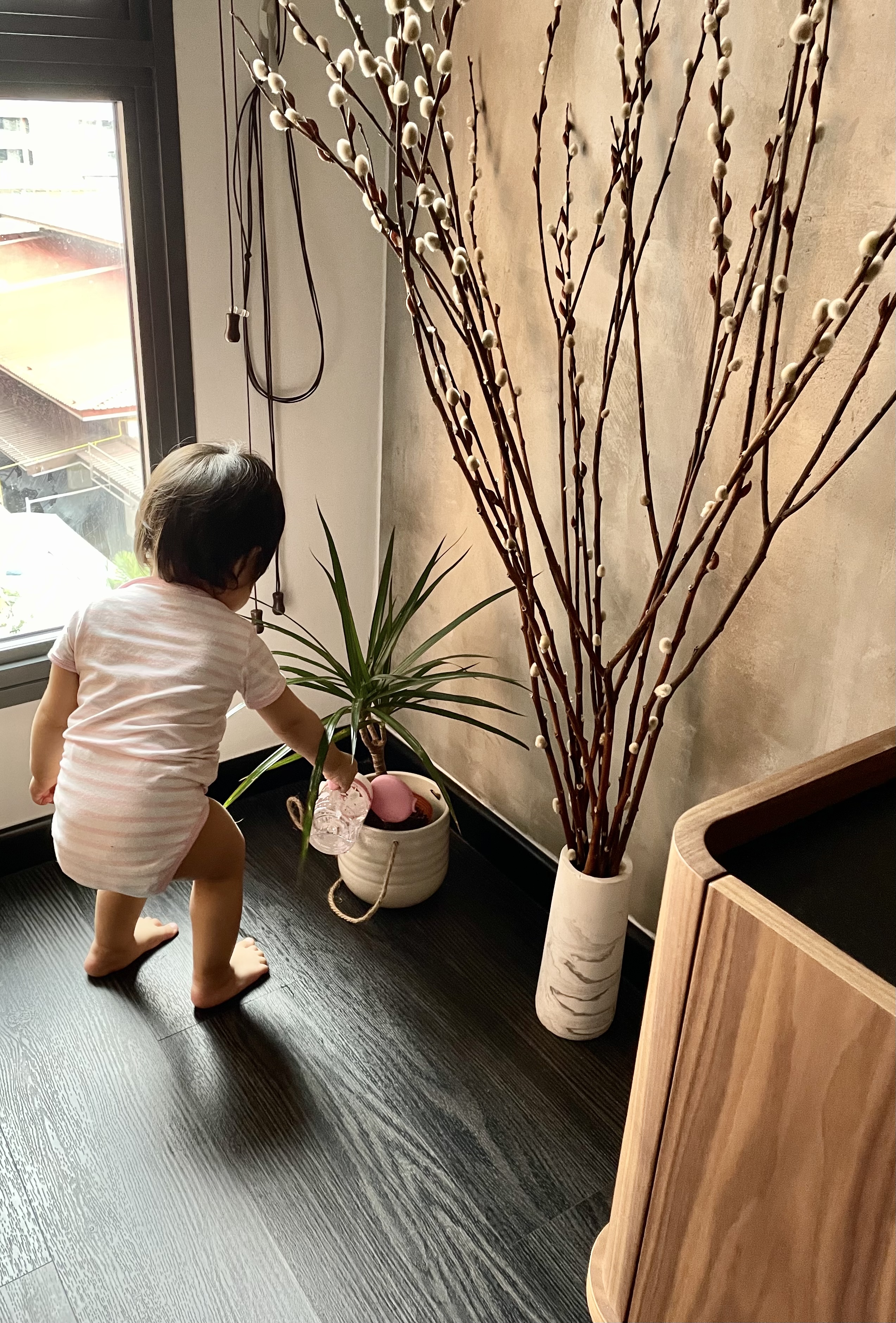 A cosy living room for a curious toddler