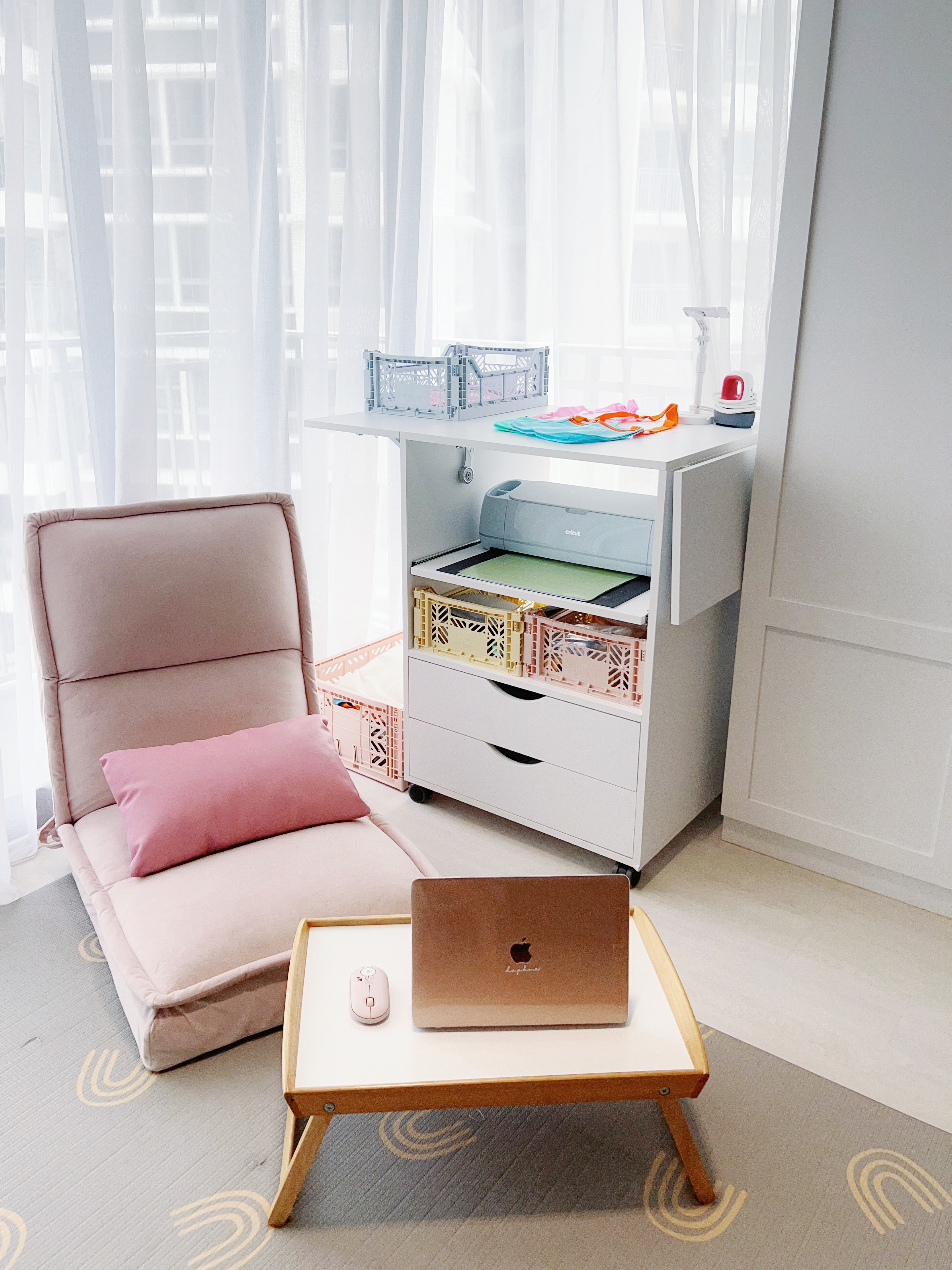 Designing-a-Multi-Functional-Living-Room-with-Kids