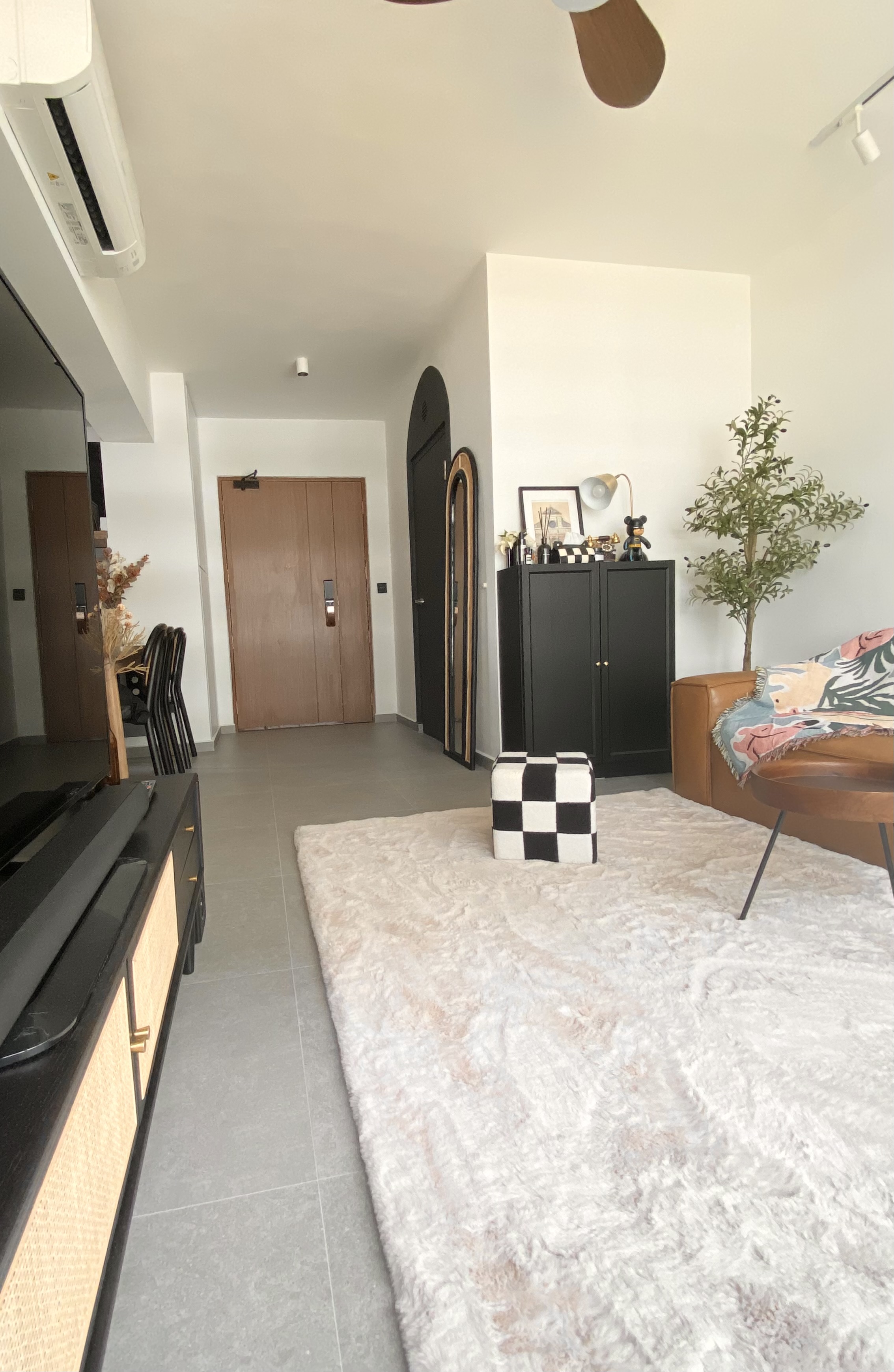 Self-designed living room without a single built-in!  - Modern living room with minimalist design, beige rug, black and white