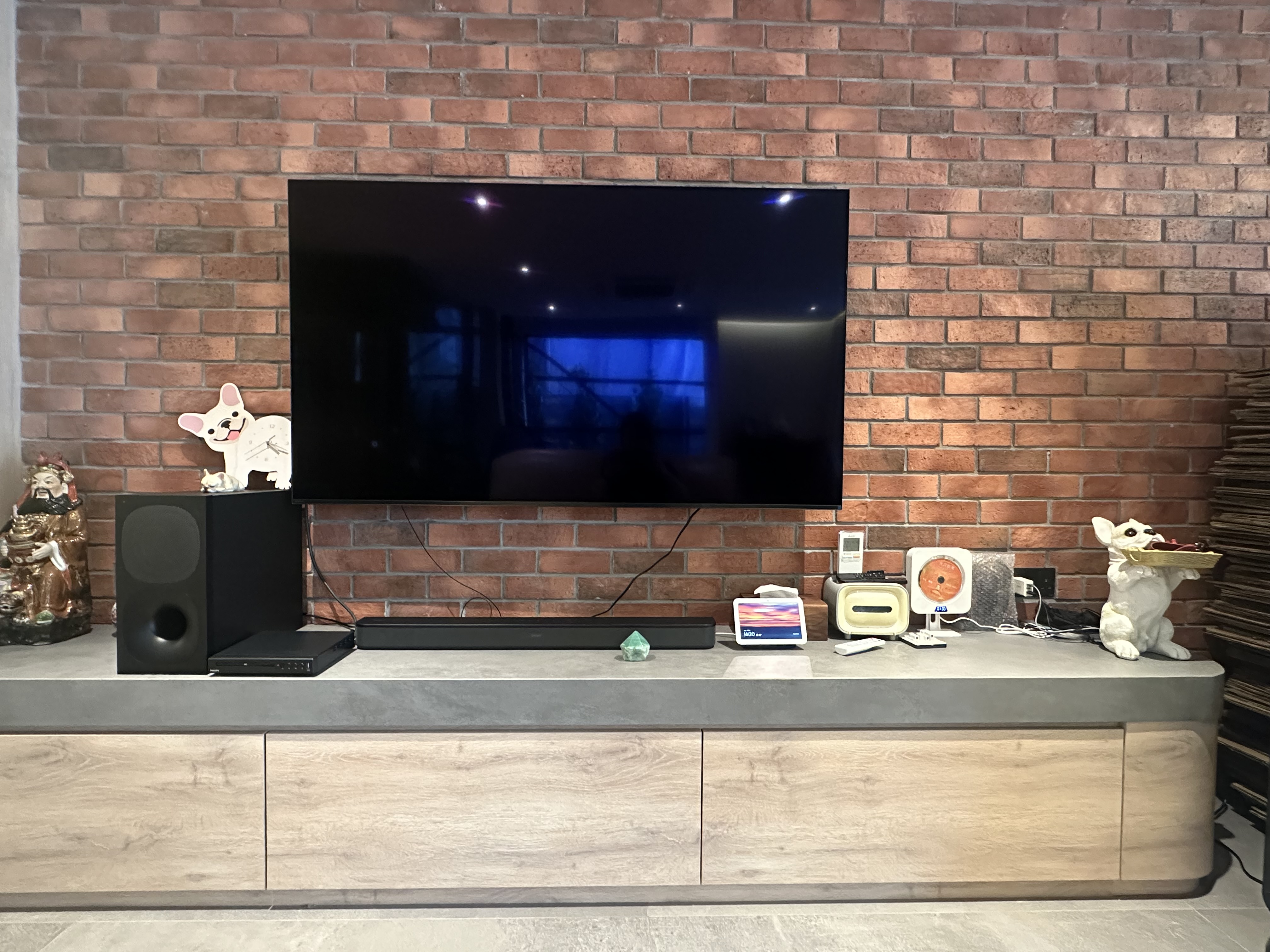 Introducing-the-Living-Room-of-resort.d.lala