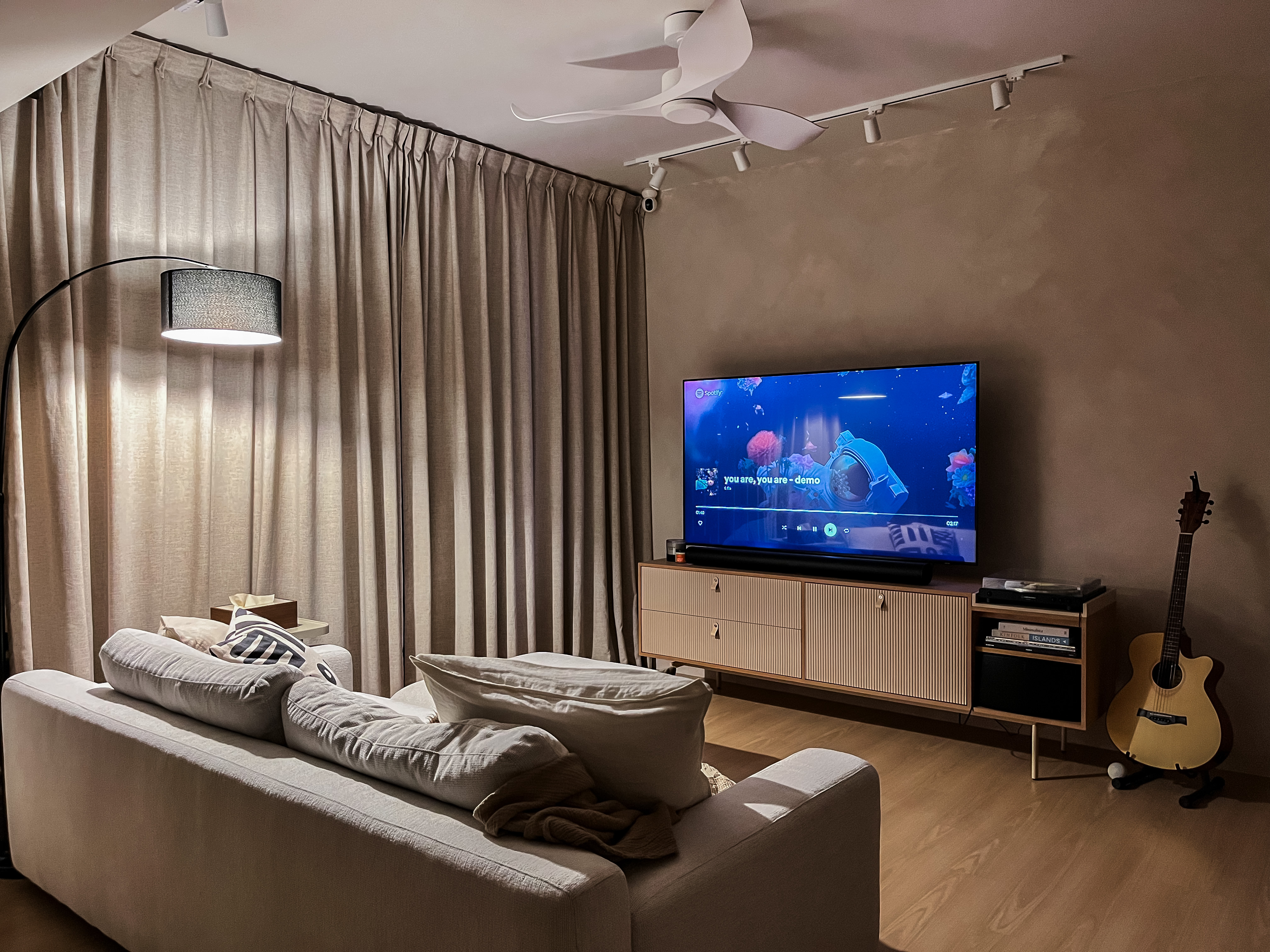 Essentials for a Cozy Living Room