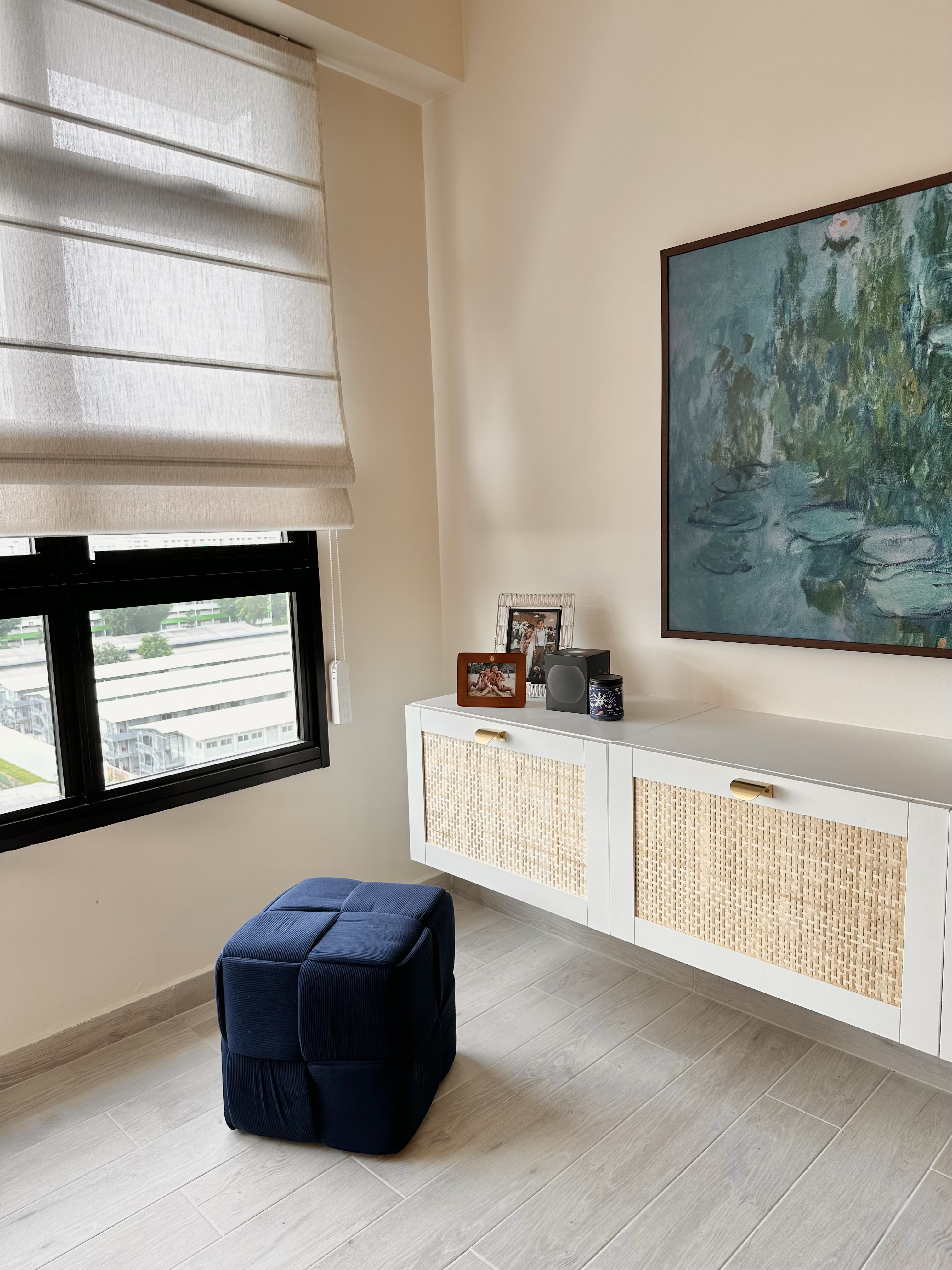 Self-styled Coastal Living Room (still a work in progress!)