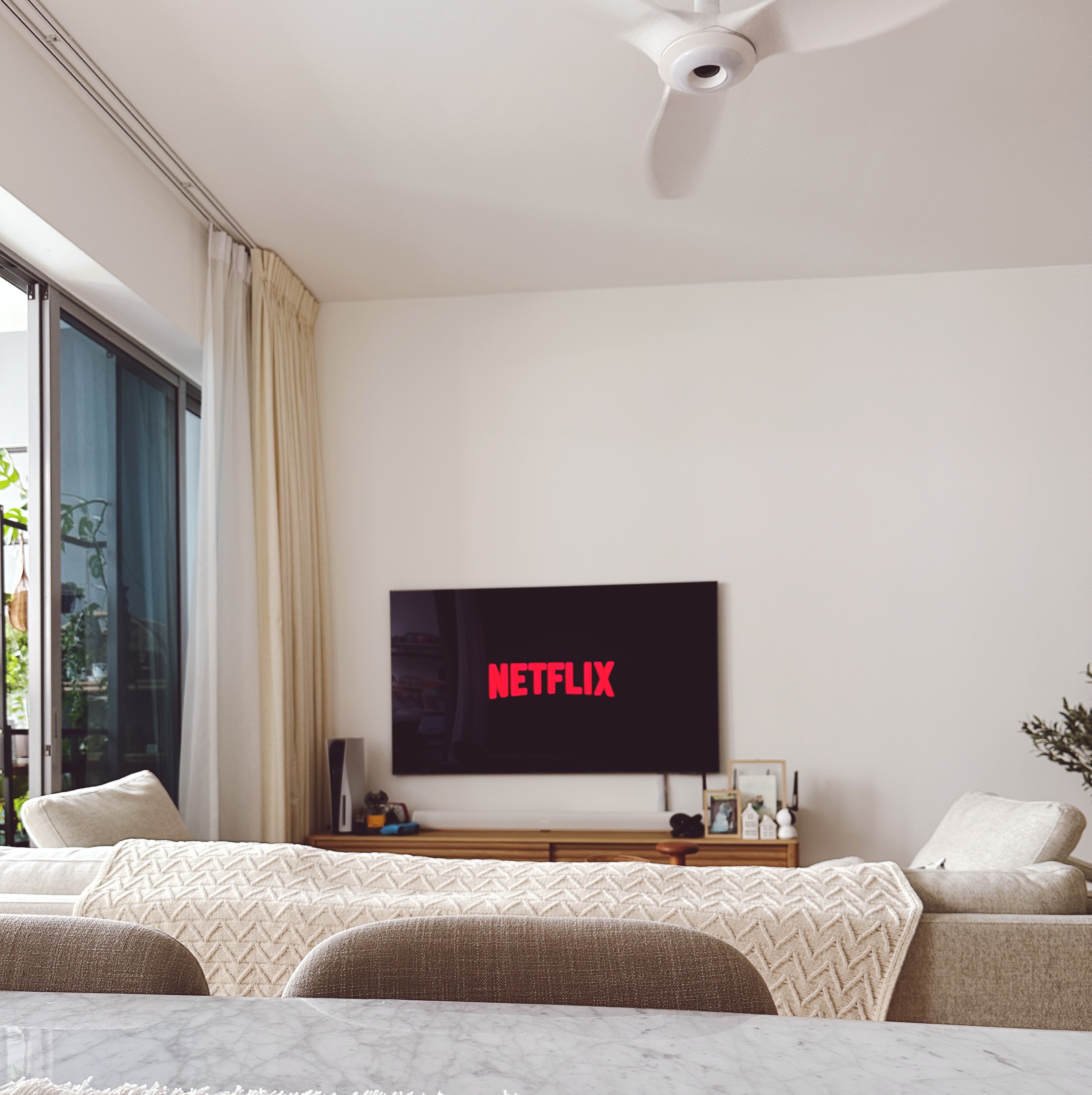 Simple and Clean Dining Space