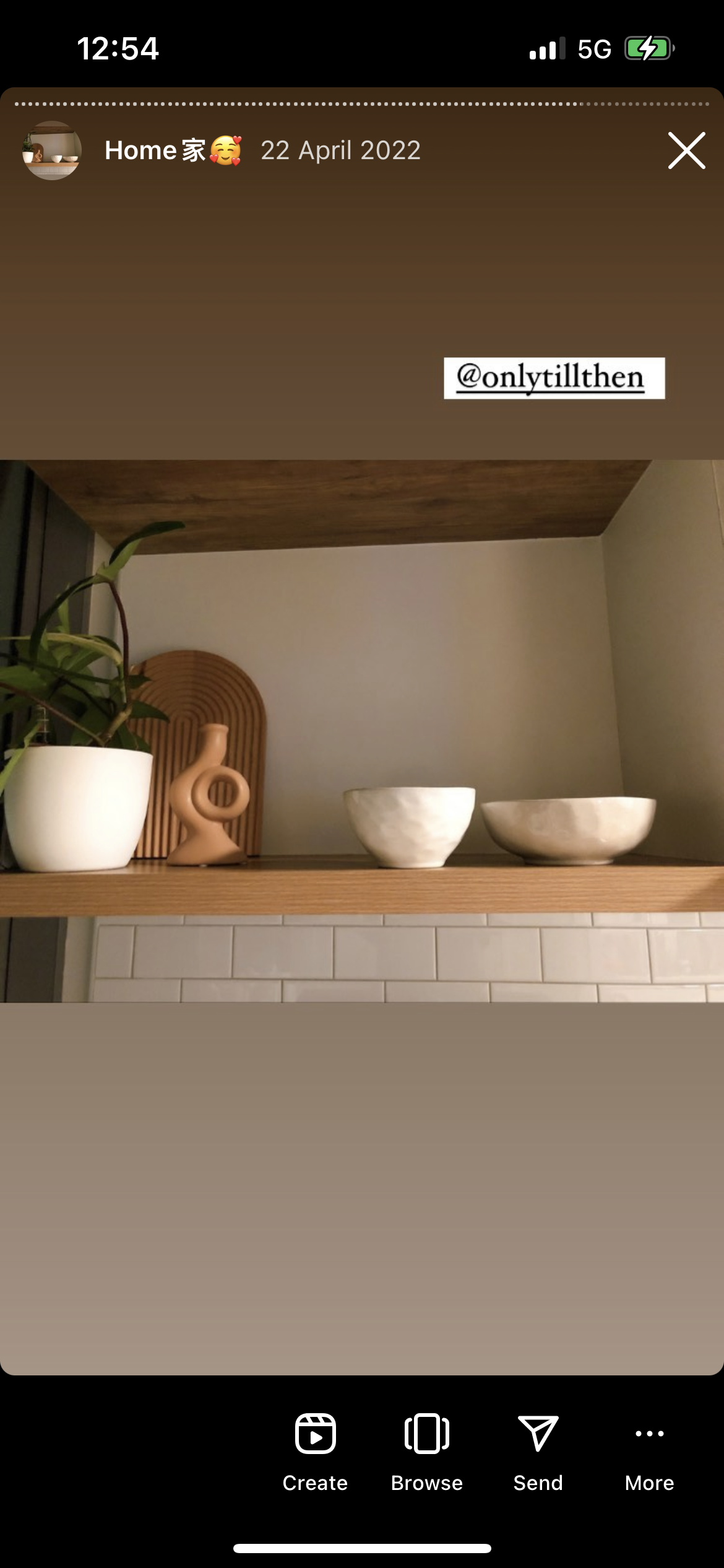 Dining room: making the most out of a small space  - Modern kitchen decor, Minimalist interior design, White ceramic bowls
