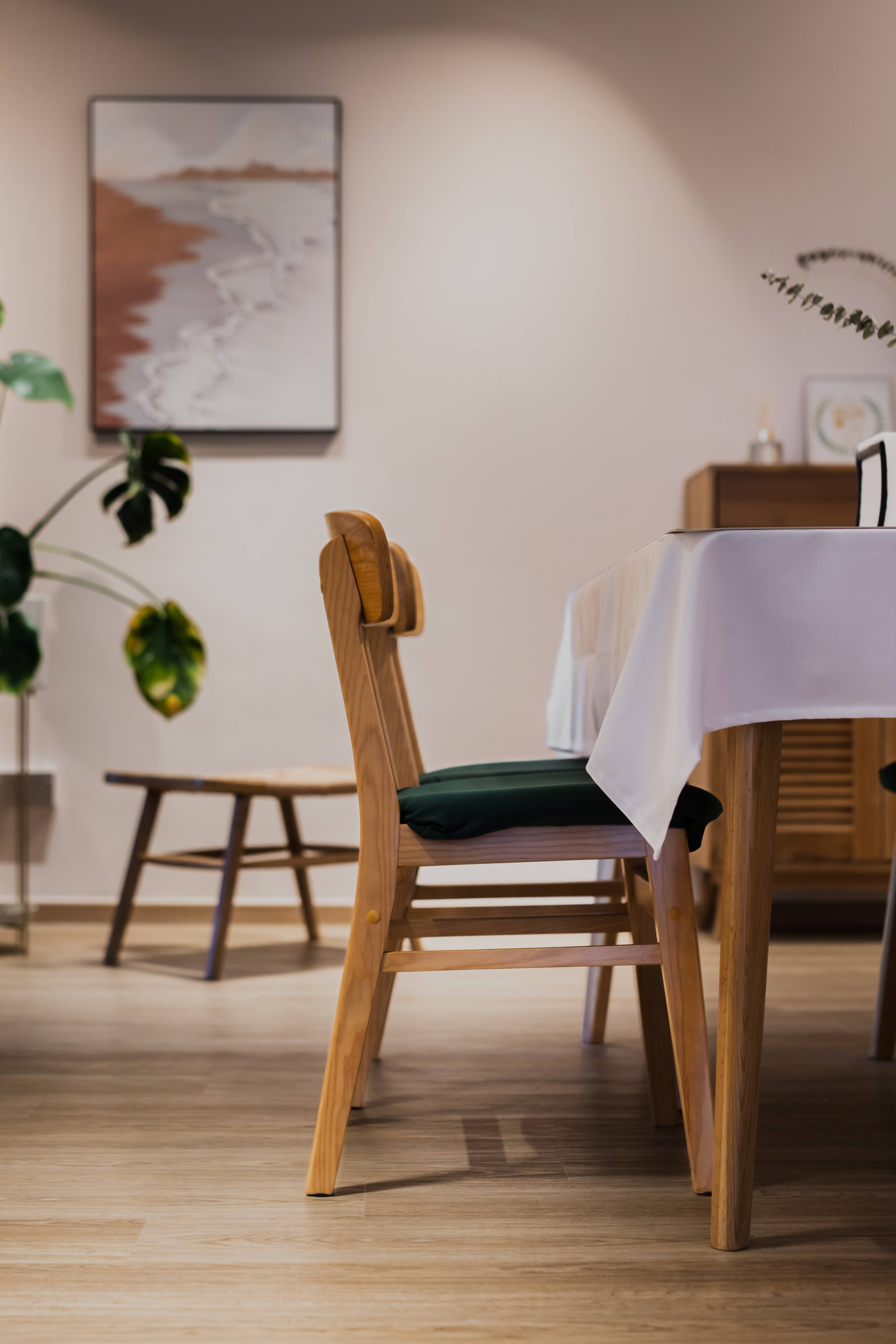 A-multi-functional-space-to-host-guests-and-to-hangout-as-a-family!