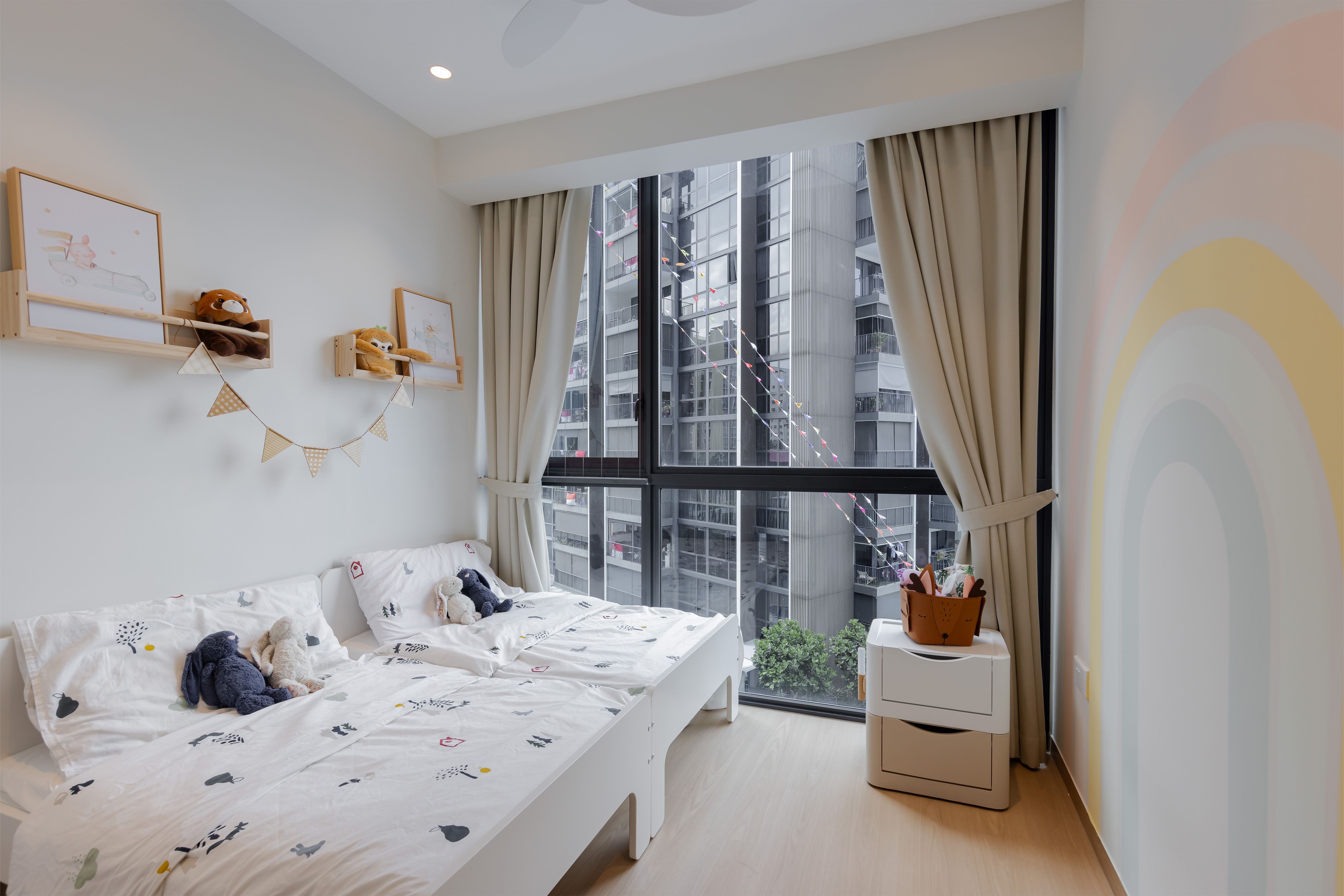 Kids-bedroom-built-to-grow-with-the-kids