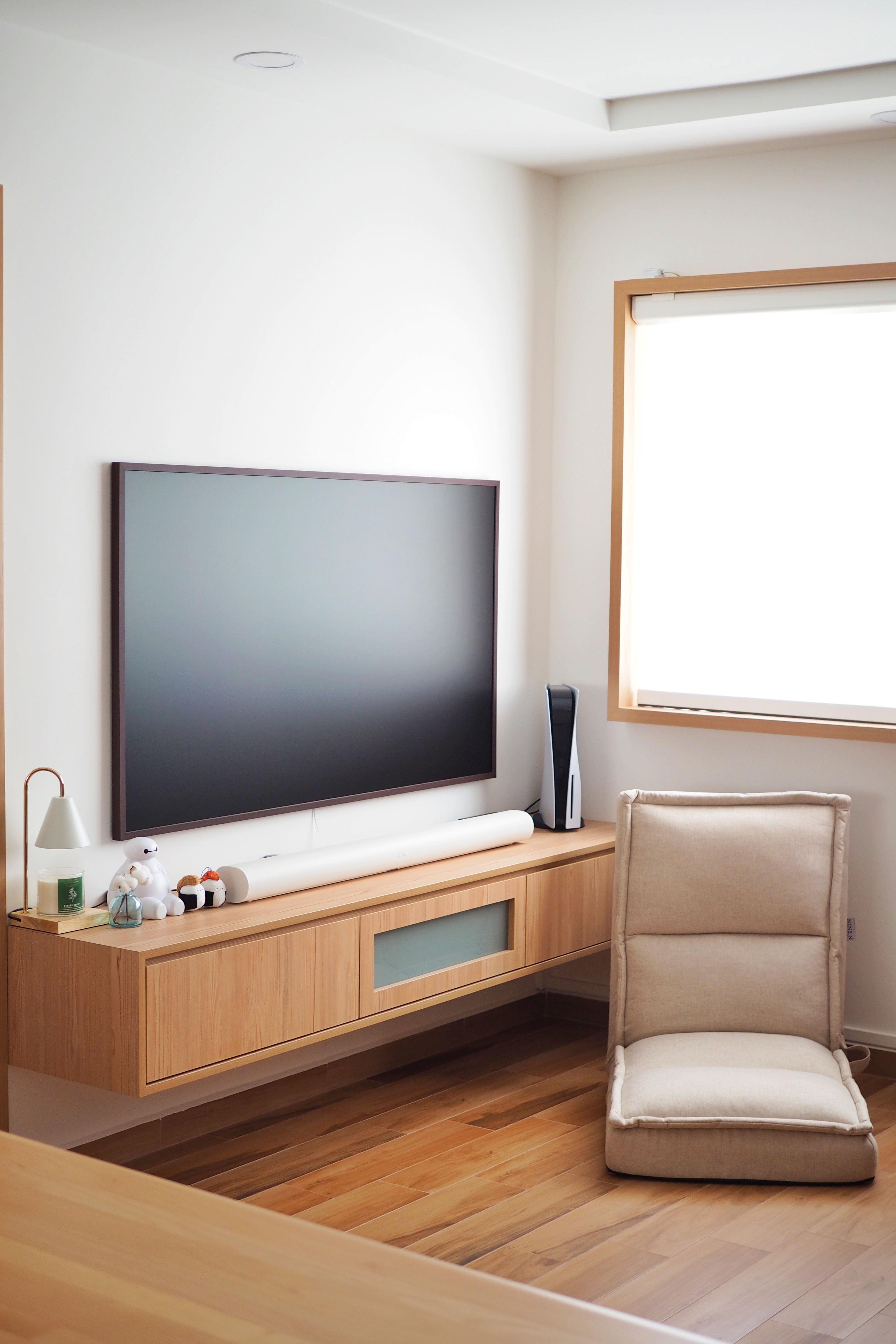 Minimalist-home-decor-for-a-clutter-free-home