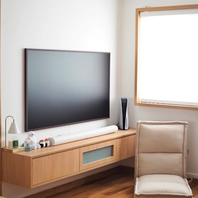 Customer home photo 71: Minimalist home decor for a clutter-free home