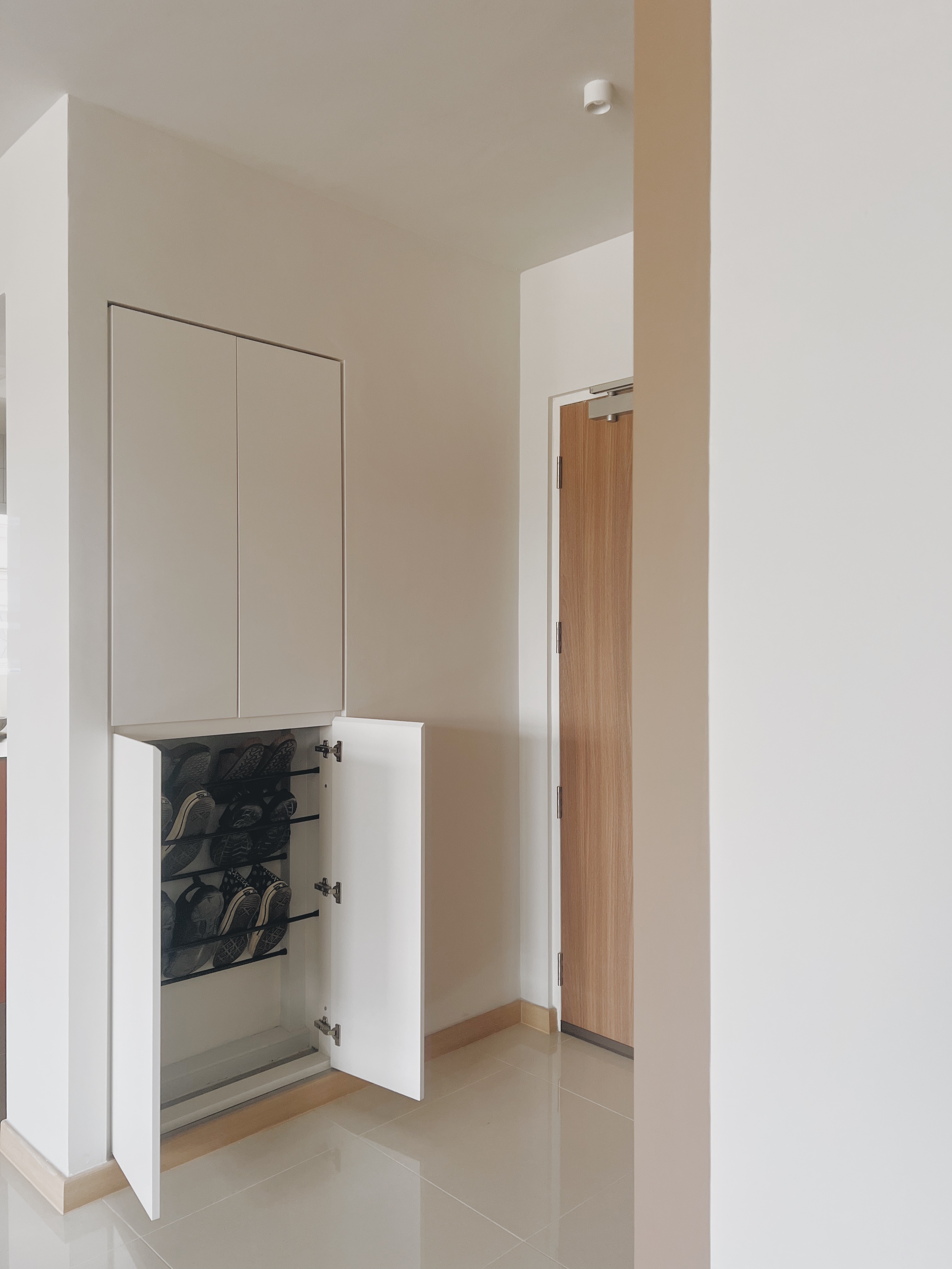 Shoes,-Clutter,-and-$13:-Our-DIY-Journey-to-a-Neater-Entryway