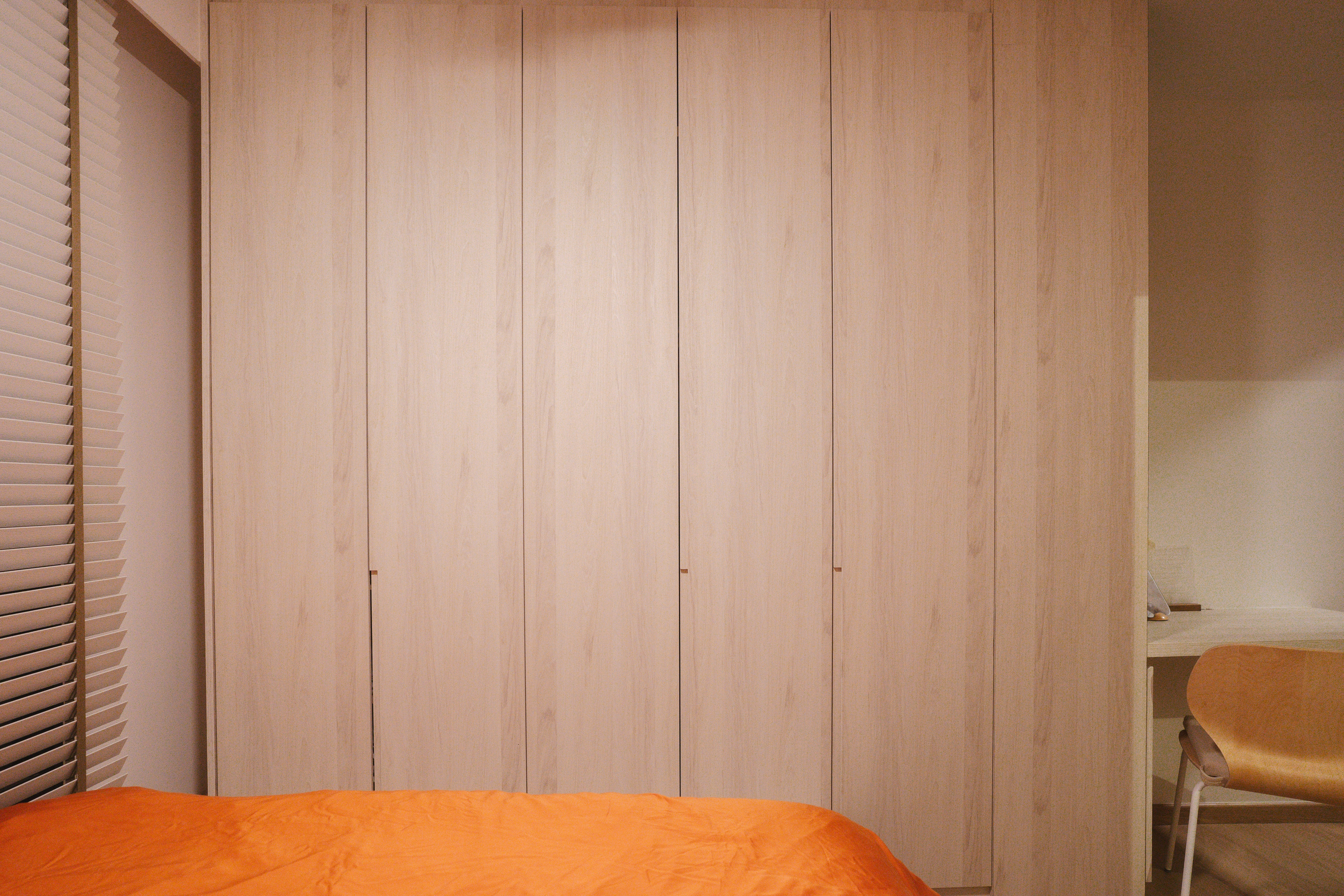 Our simple bedroom design with the focus on storage - Wooden wardrobe, beige wooden wardrobe, light beige wooden wardrobe