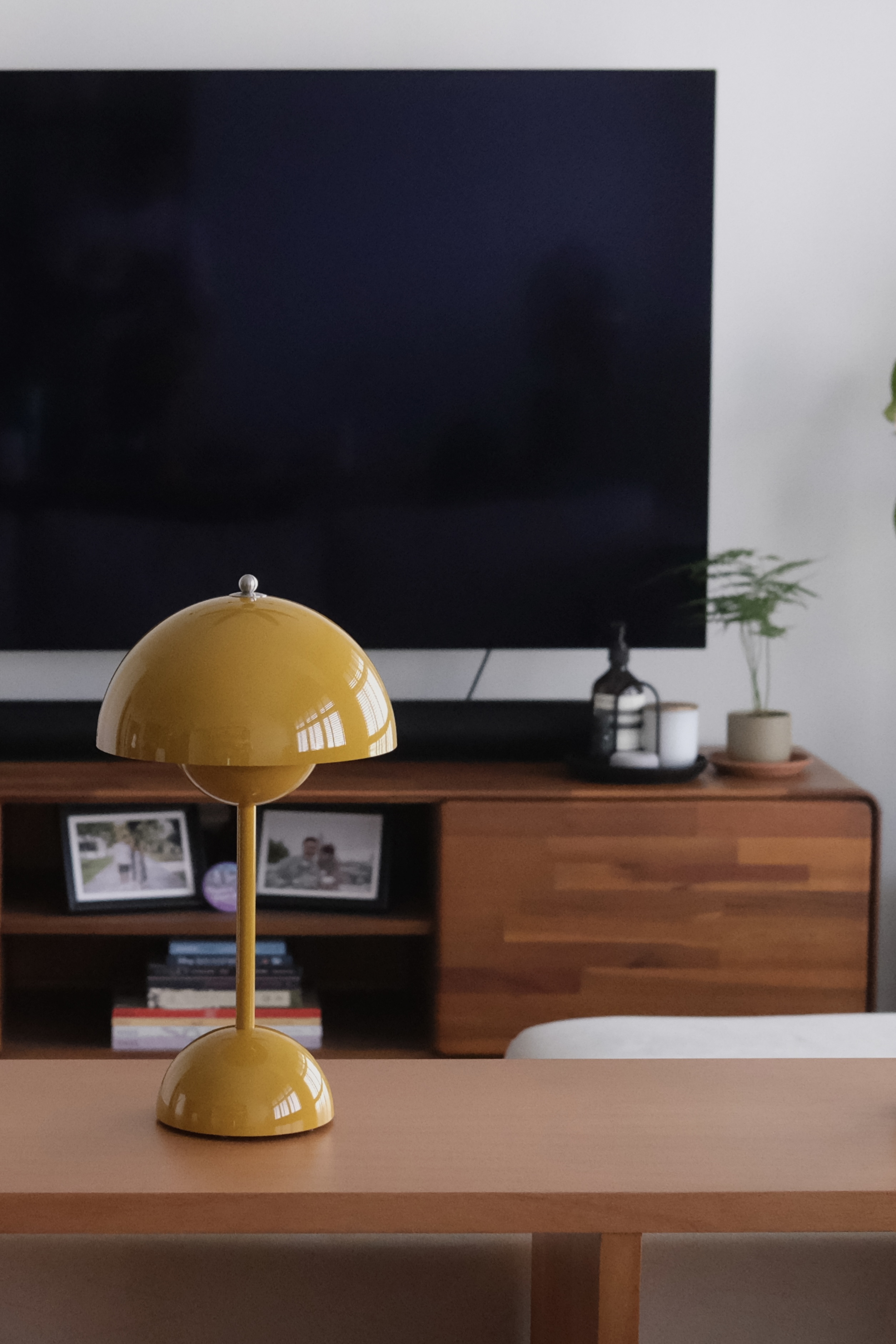 Home Decor | Adding pop of colours and choosing the right ones - Yellow desk lamp, modern decor, wooden furniture, TV stand